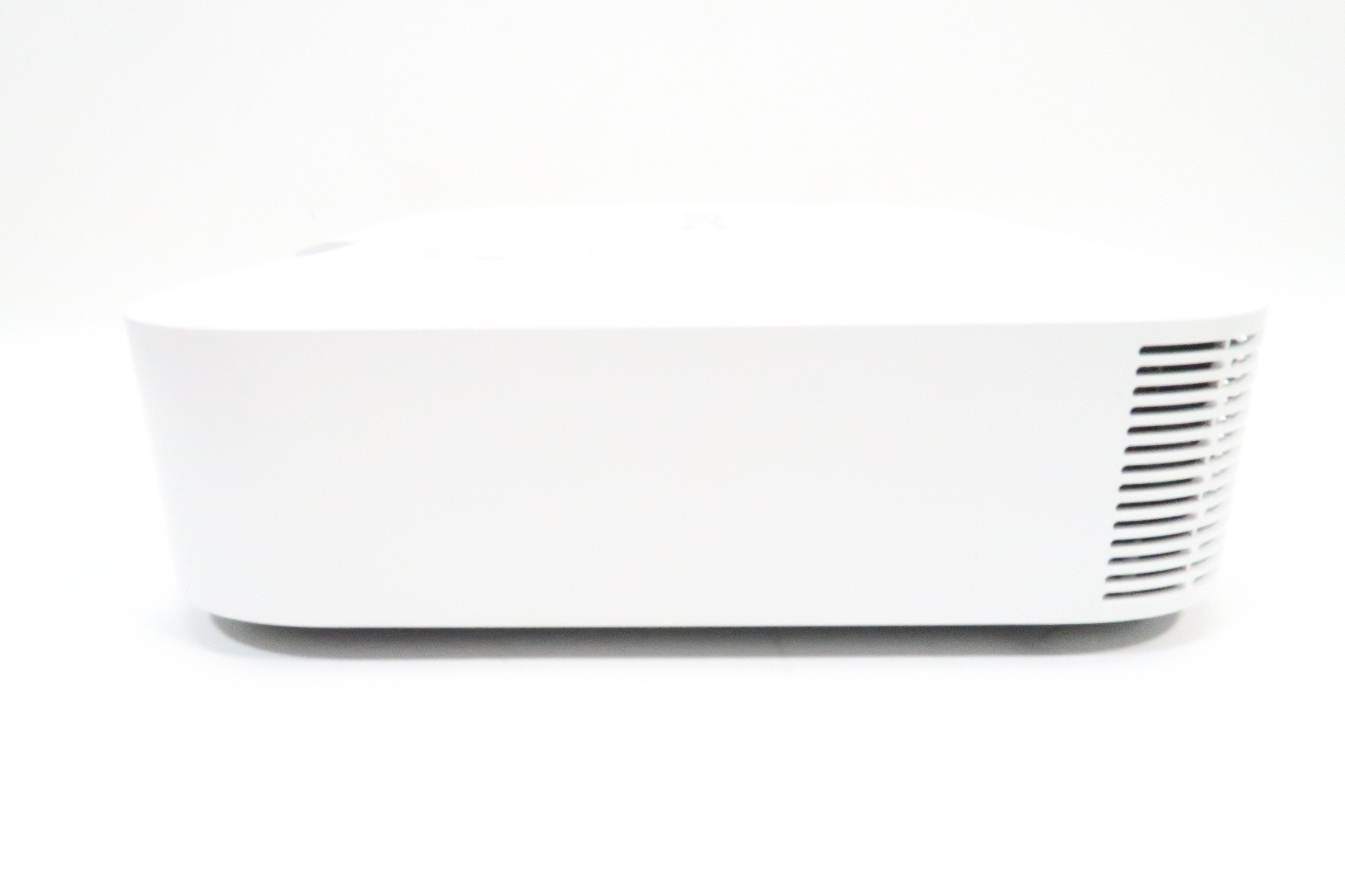 Casio XJ-F100W LampFree Advanced Series 3500-Lumen WXGA DLP Projector