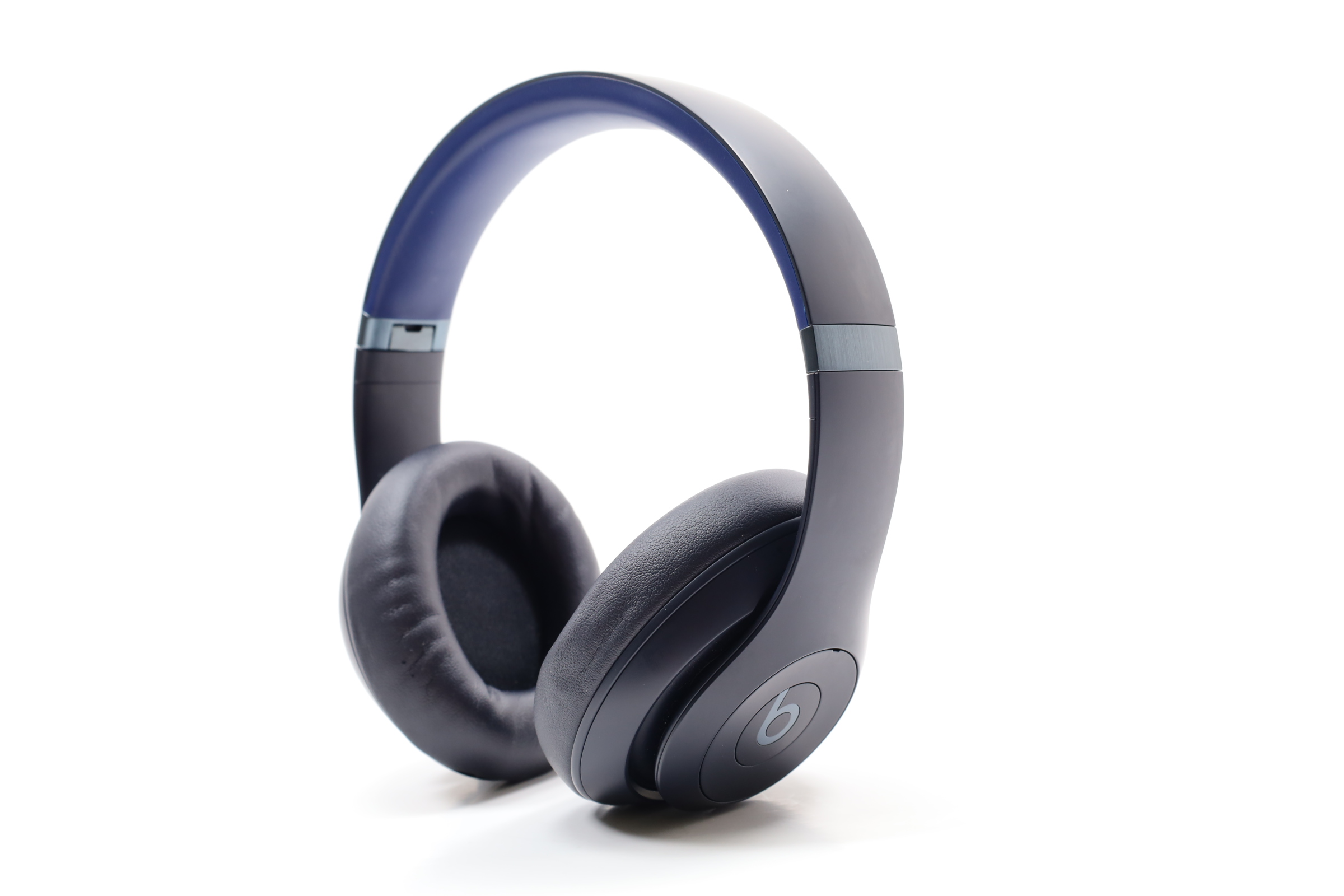 navy blue beats studio pro wireless earphones