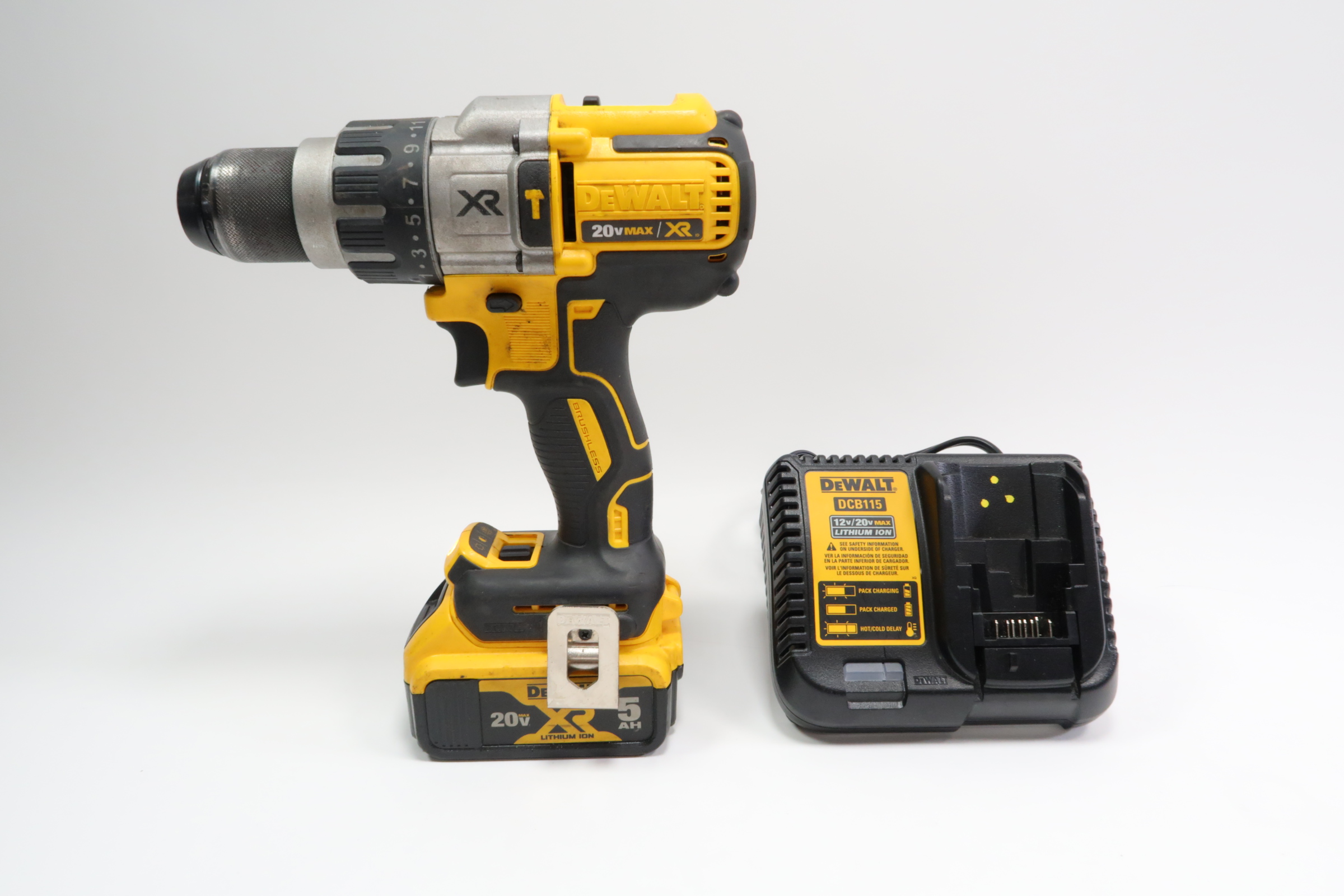 DeWalt DCD996 20V MAX XR Brushless 3-Speed 1/2