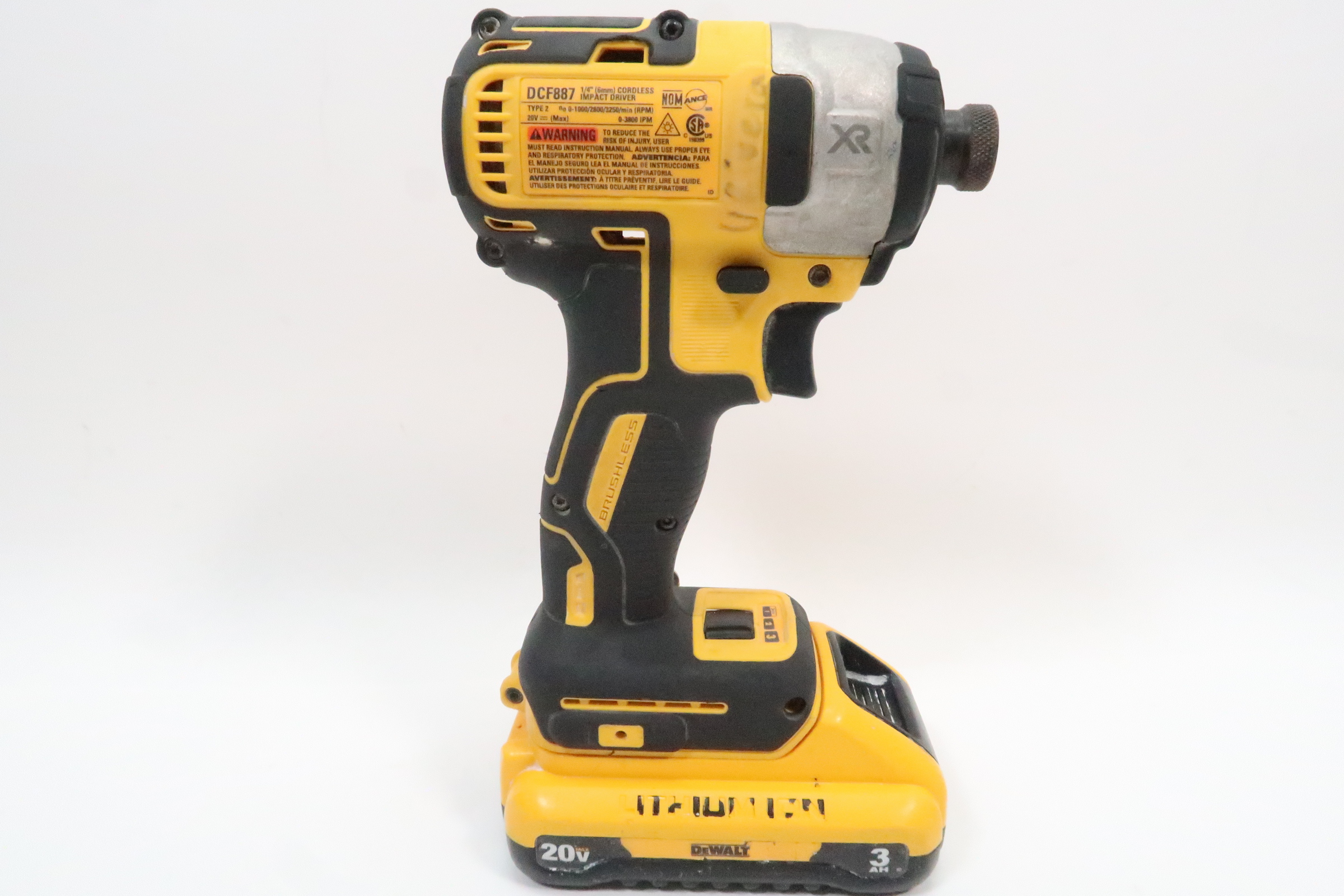 DeWalt DCF887 20V MAX XR Cordless Brushless 3-Speed 1/4 in. Impact Driver