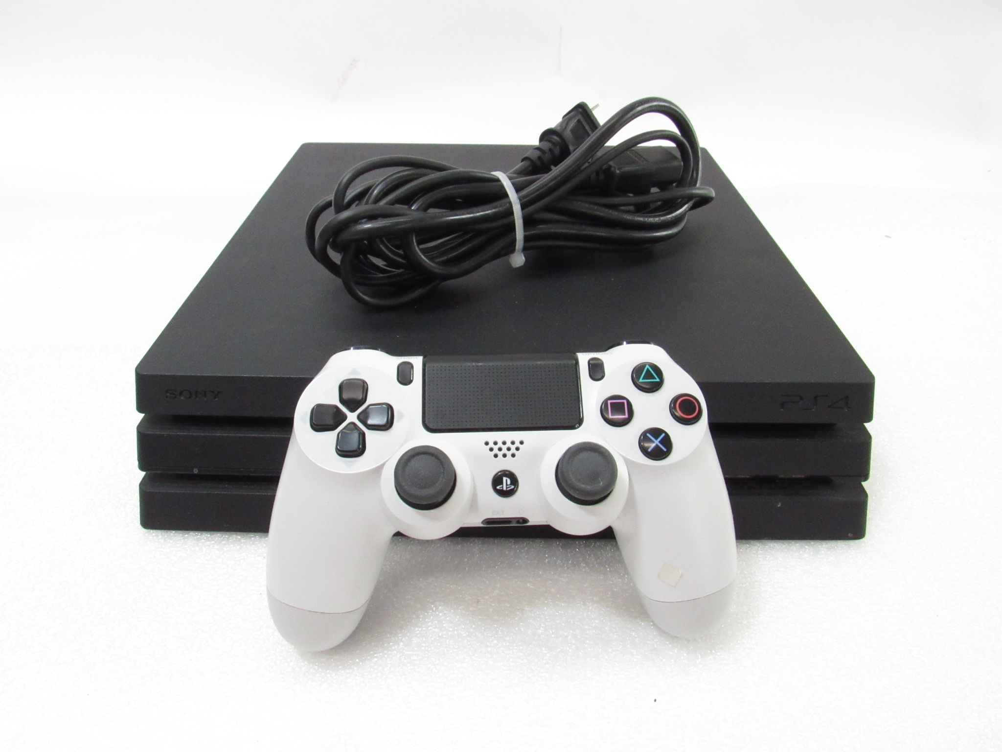 Sony CUH7015B PlayStation 4 PS4 1TB Console 0255 Black