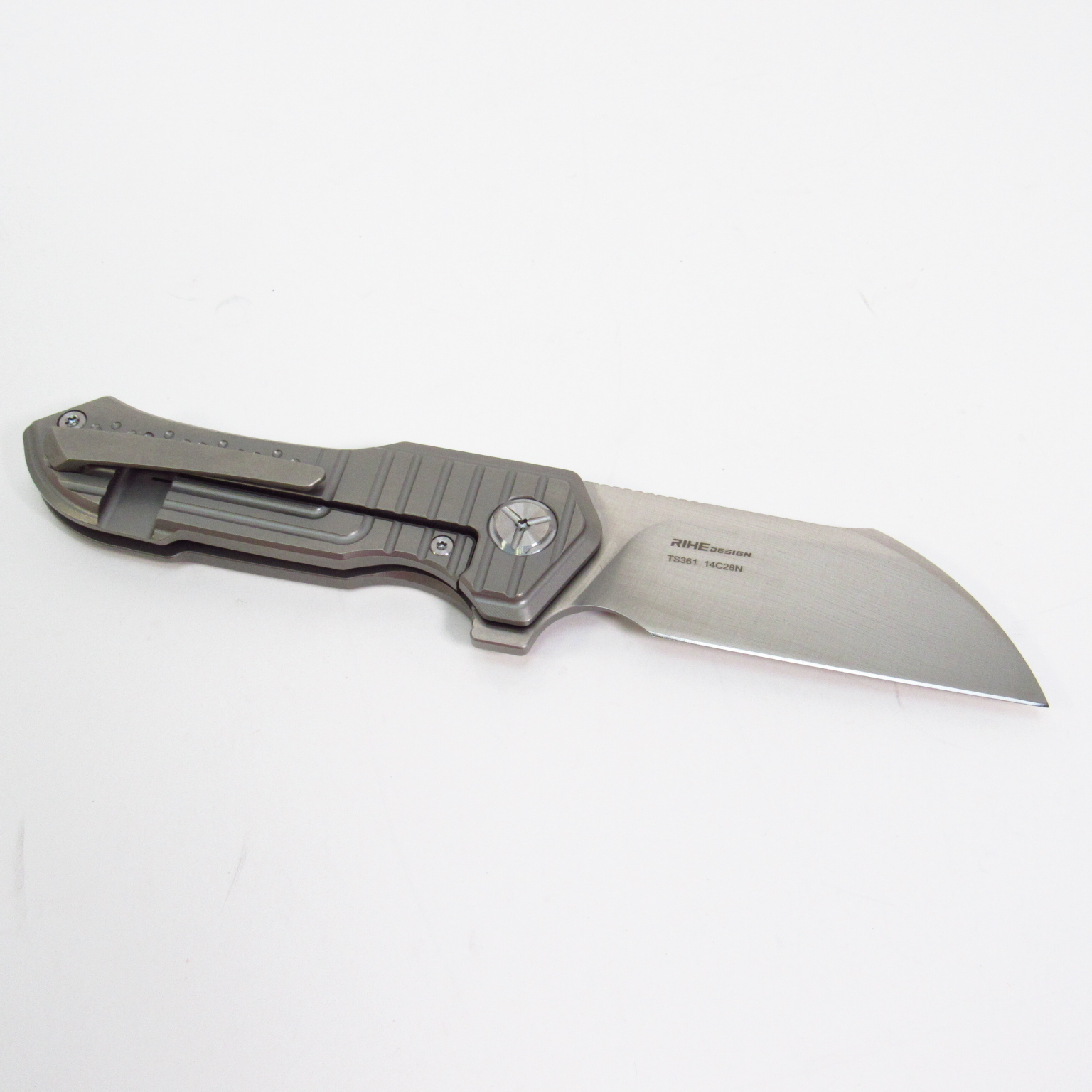 Twosun TS361 14C28N-Blade RIHE Design Flipper Folding Knife - Gray/Silver
