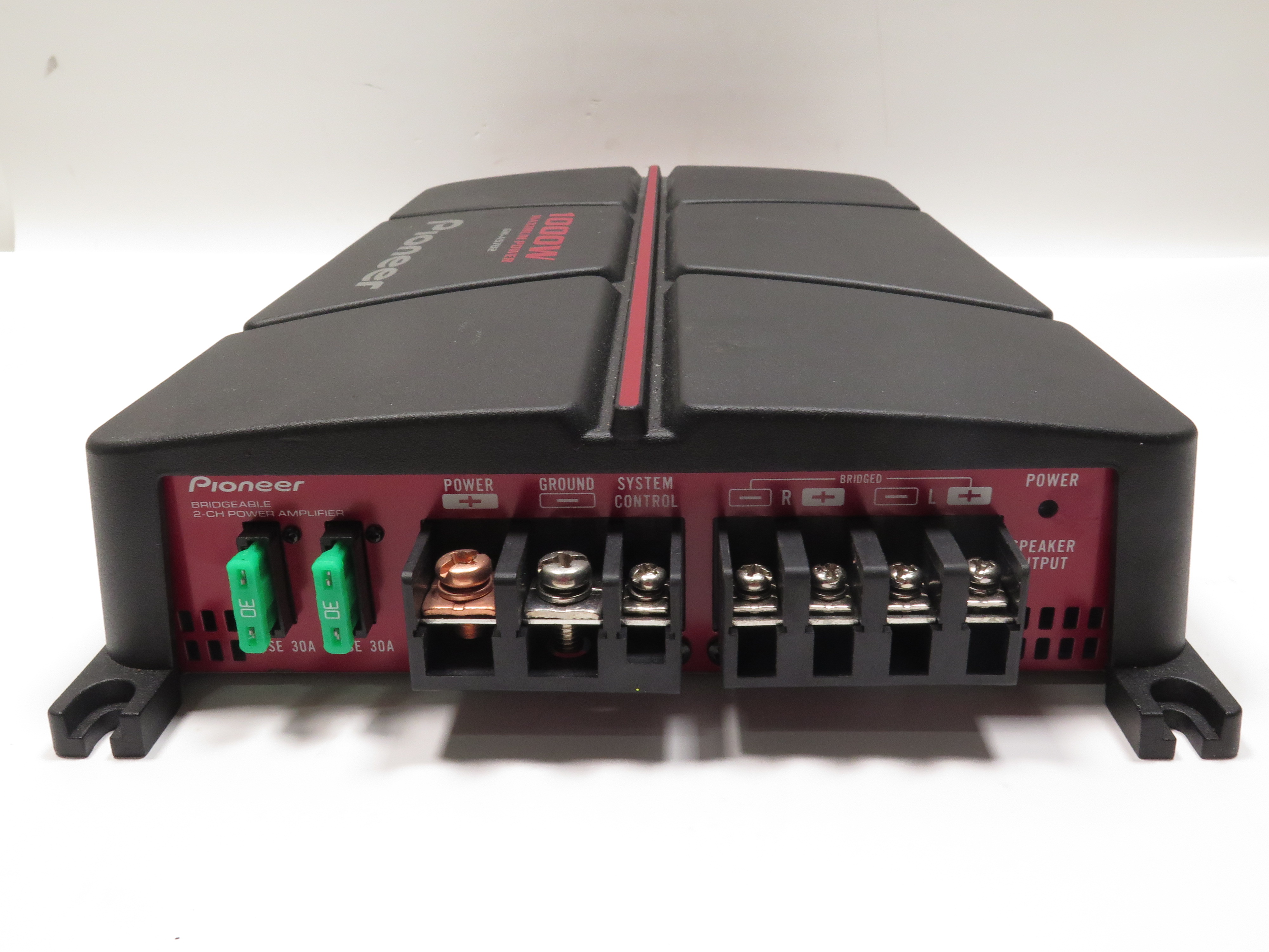 Pioneer GMA5702 2Channel Class AB 1000W Bridgeable Amplifier 1233