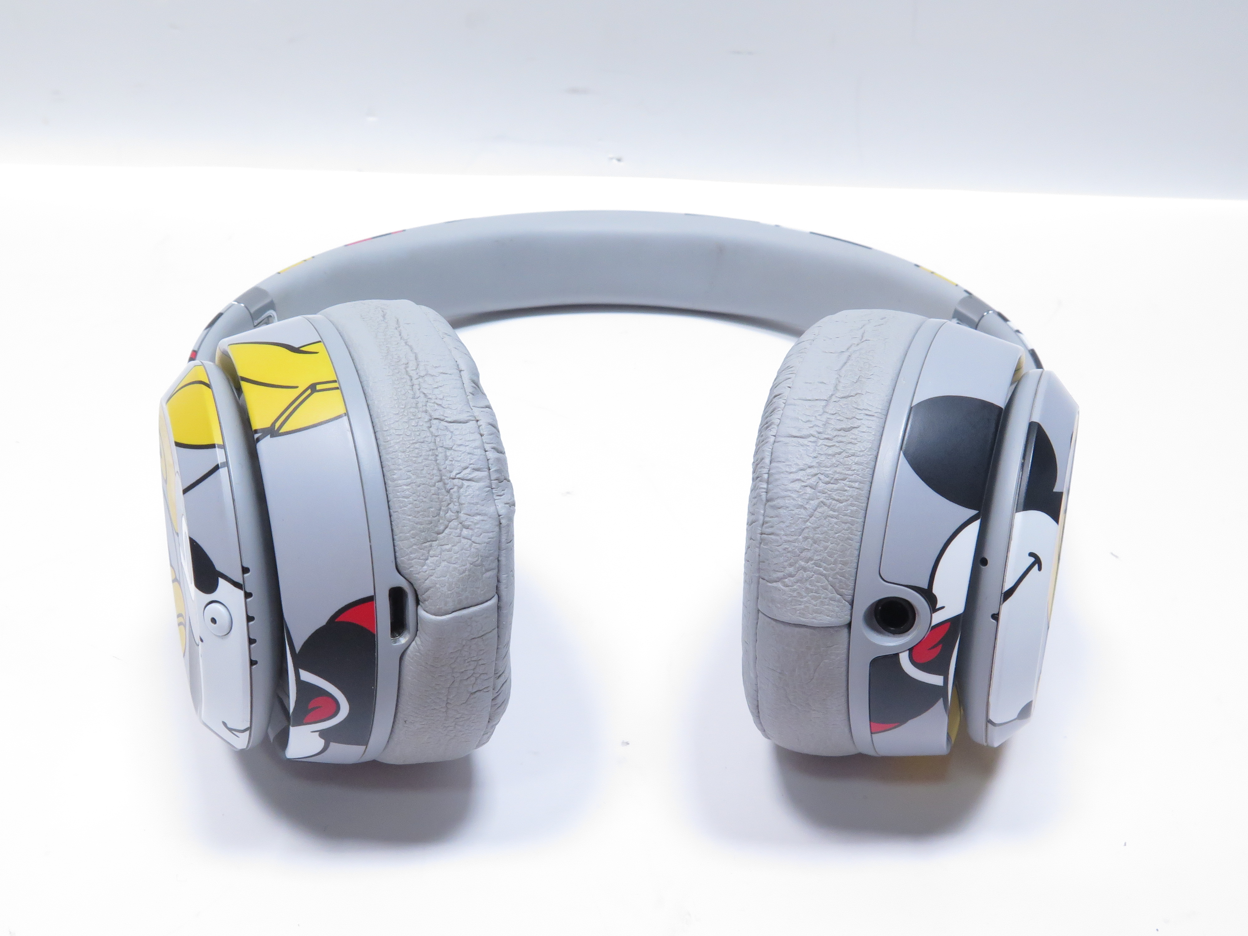 beats solo 3 wireless ミッキーマウス　訳あり Beats Solo3 Wireless ミッキーマウス生誕90周年アニバーサリー