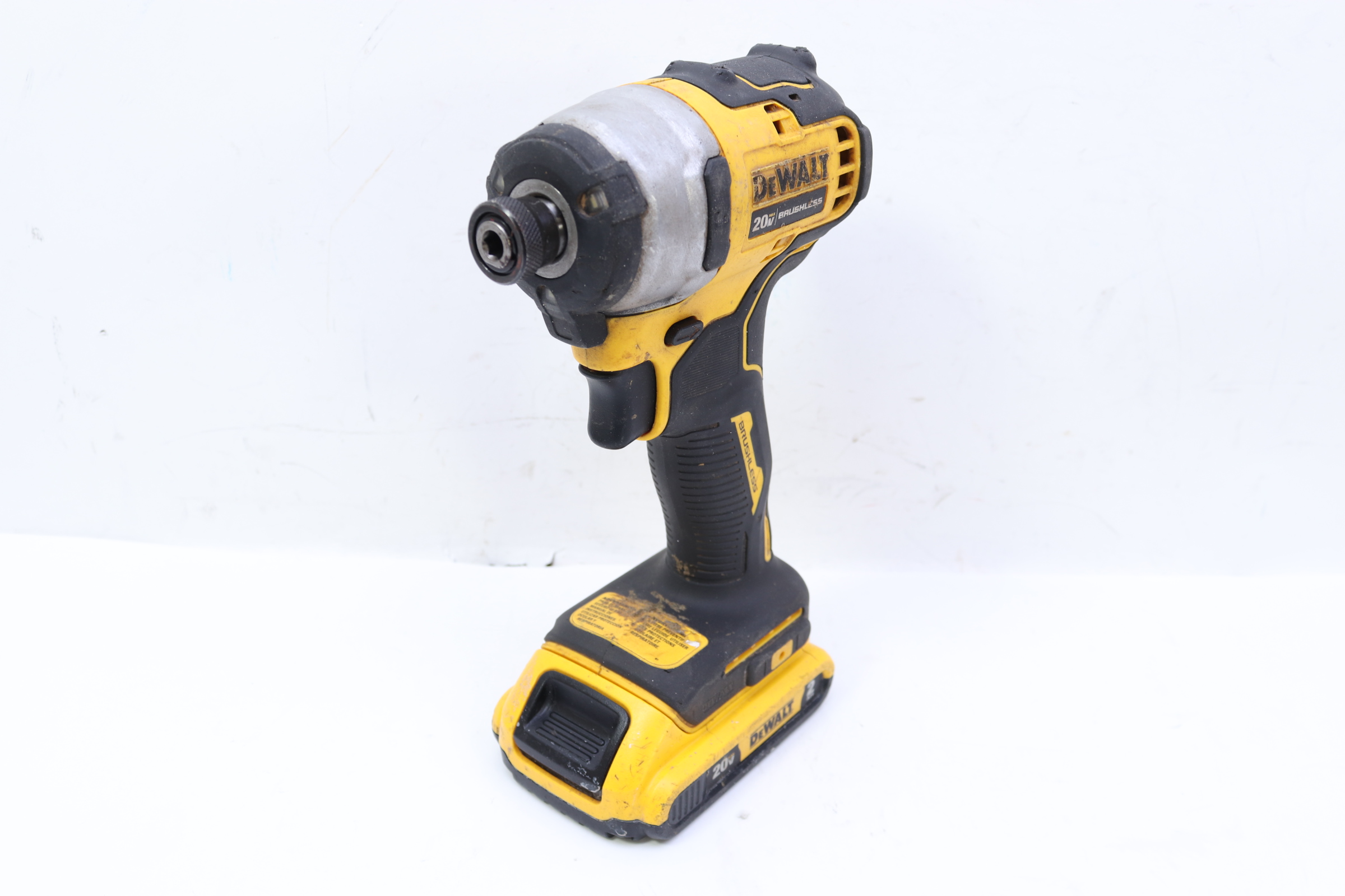 DeWalt DCF809 ATOMIC 20V MAX Brushless Compact 1/4