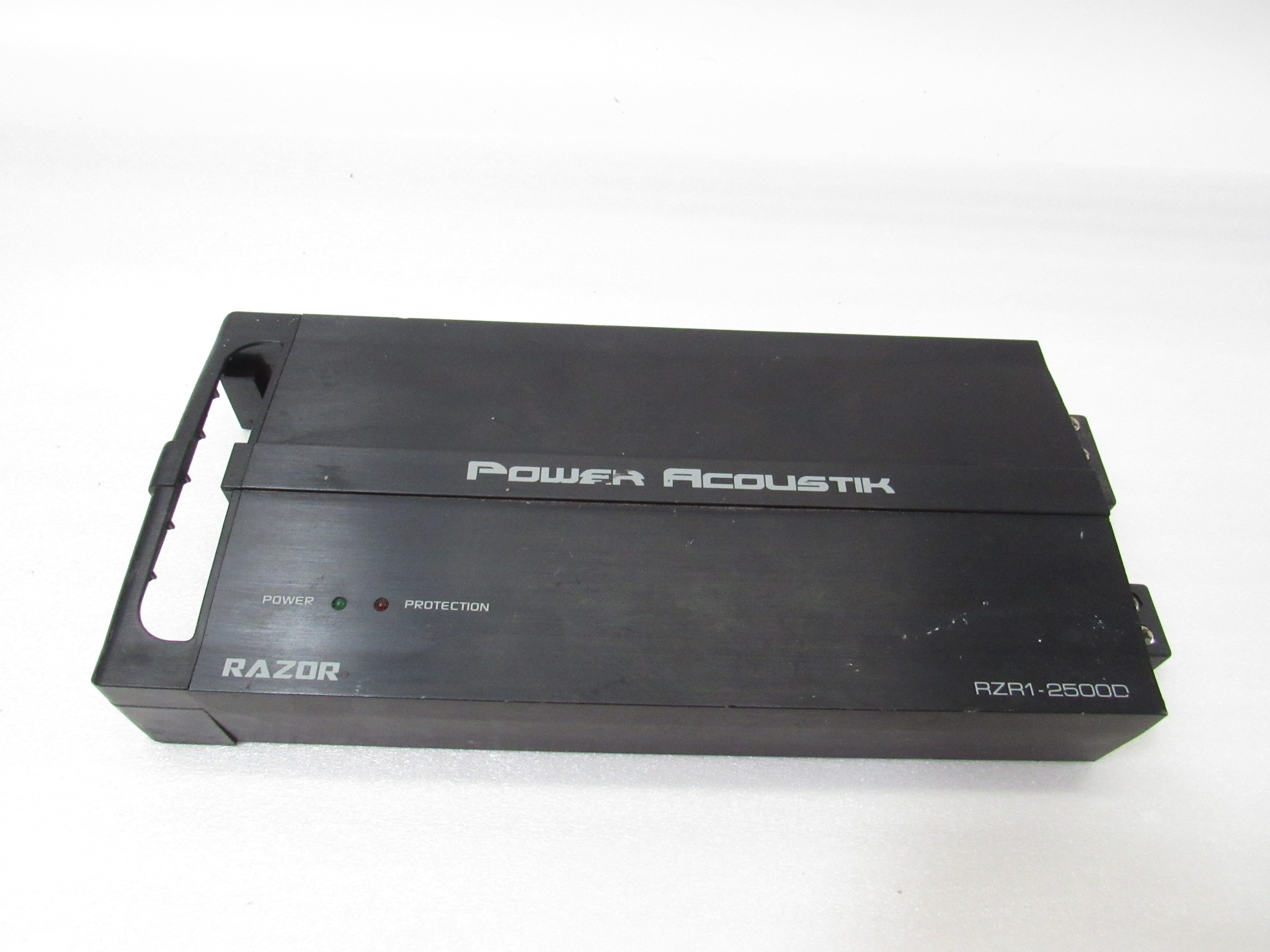 Power Acoustic RZR12500D 2500 Watt Class D Monoblock Subwoofer