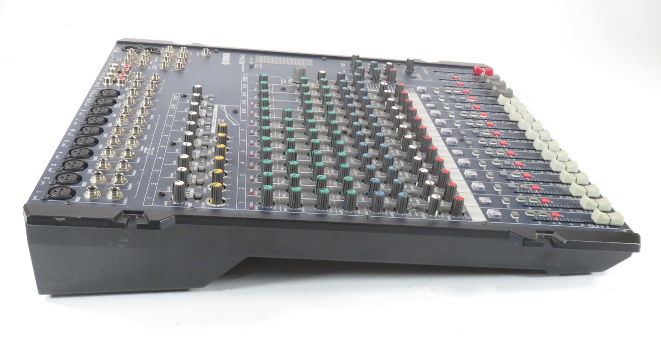 Yamaha MG166cx Channel EQ 16-Channel Professional Live Mixing Console