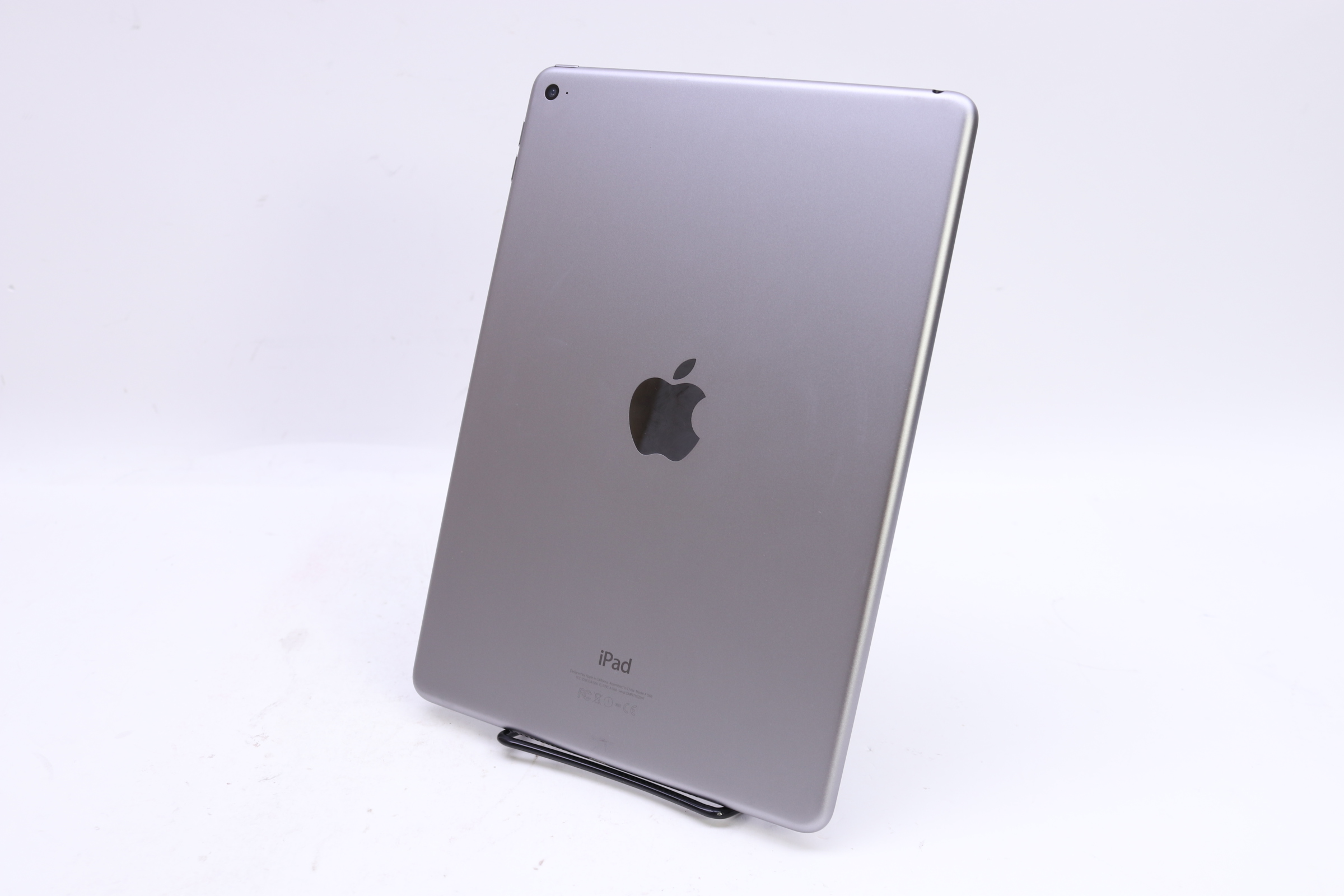 Apple iPad Air MGTX2LL/A 2nd Generation 9.7