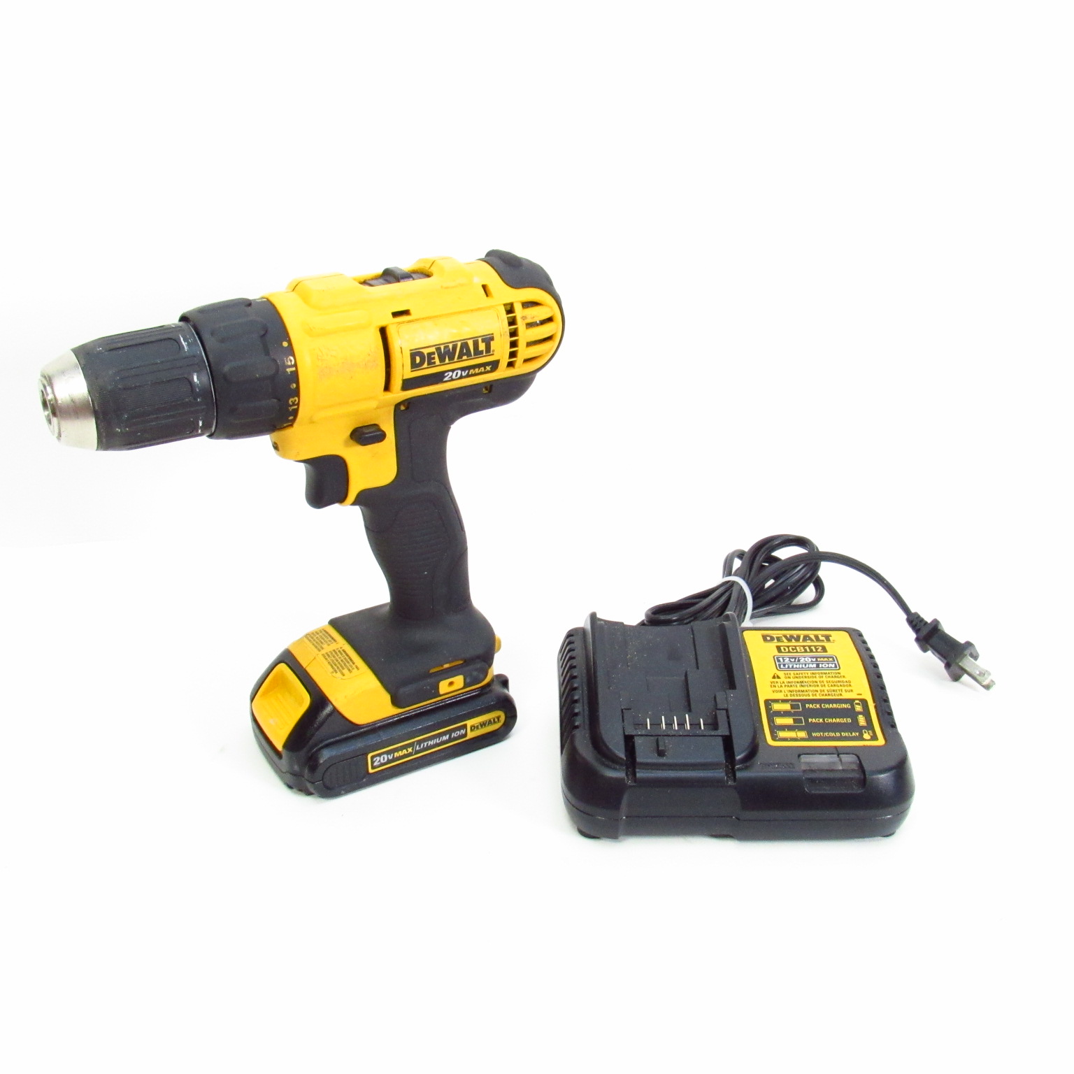 DeWalt DCD771 20V 1/2'' Drive Cordless Drill/Driver Kit