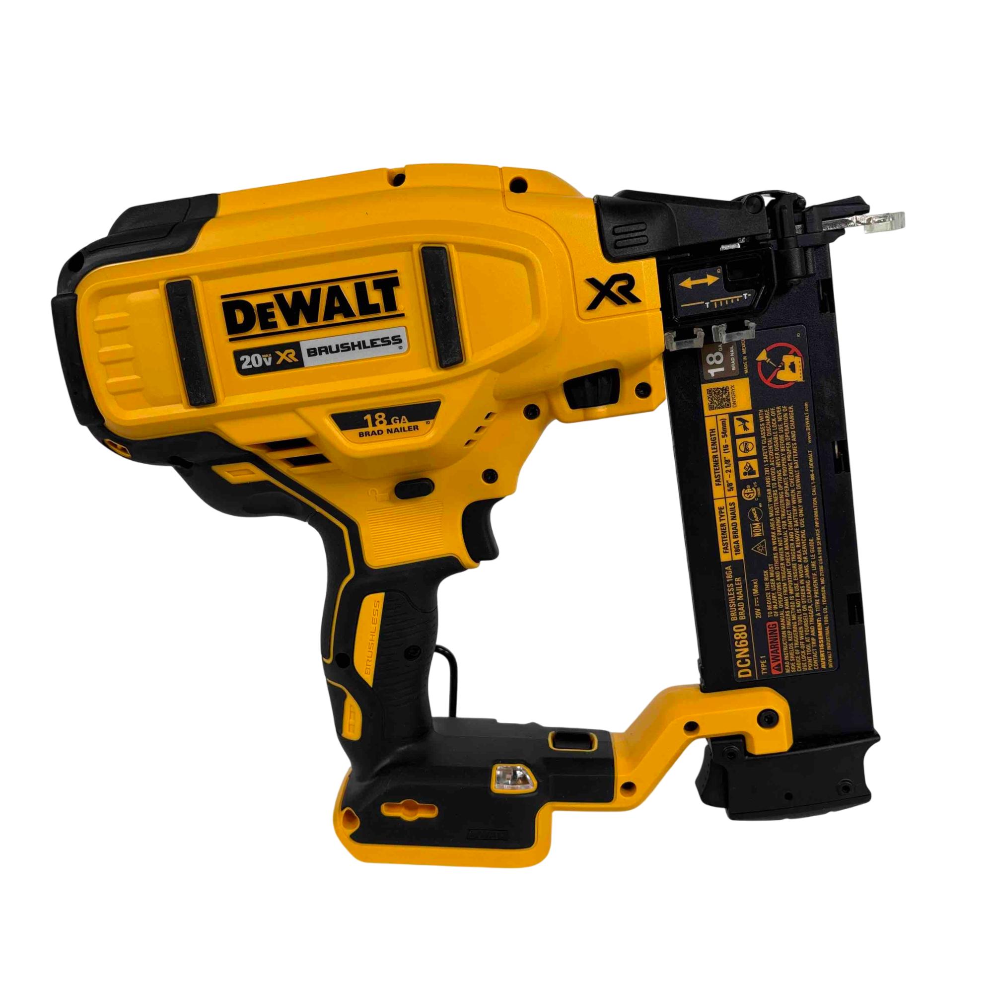 Dewalt DCN680D1 20V MAX XR 18 Gauge Lithium Ion Cordless Brad Nailer Kit