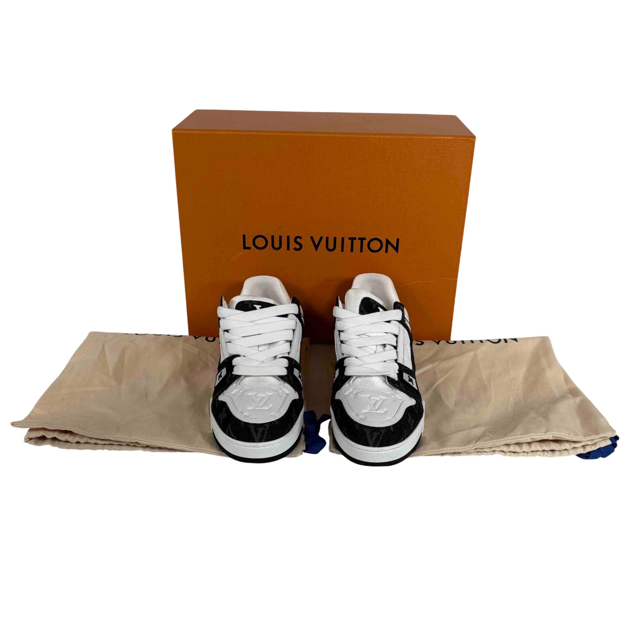 Louis Vuitton 1AC2AA Women's LV Trainer Sneaker Size 39 1/2