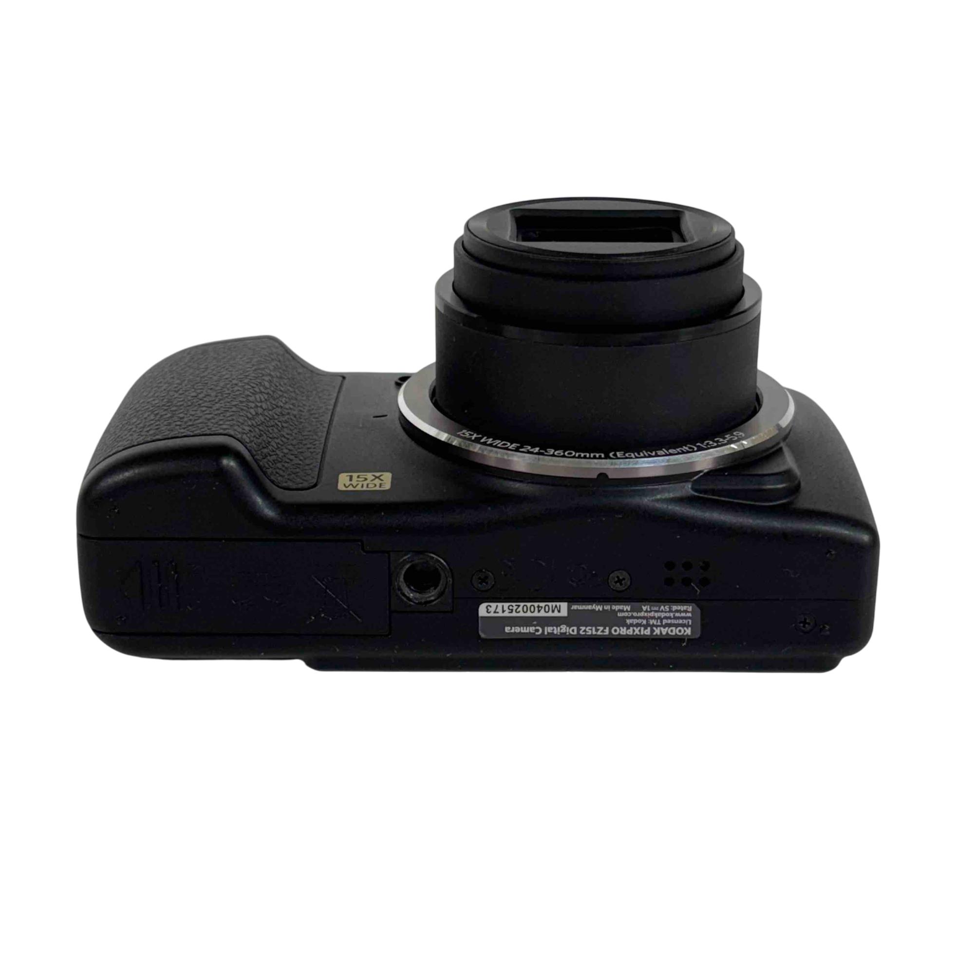Kodak PIXPRO FZ152 16 MP 720p Point-And-Shoot Digital Camera