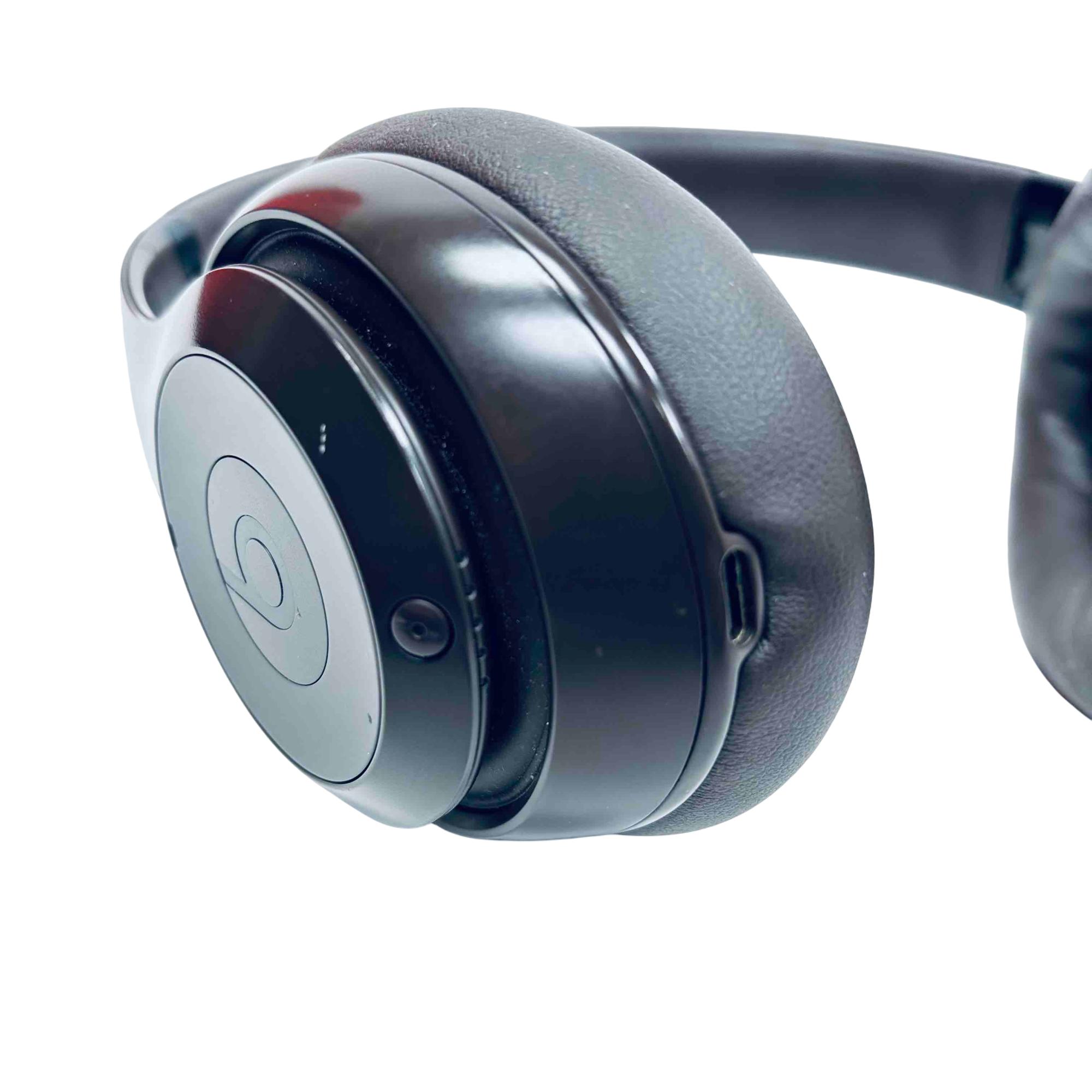 Beats Studio Pro 3 A2924 Wireless Over-Ear Headphones Brown