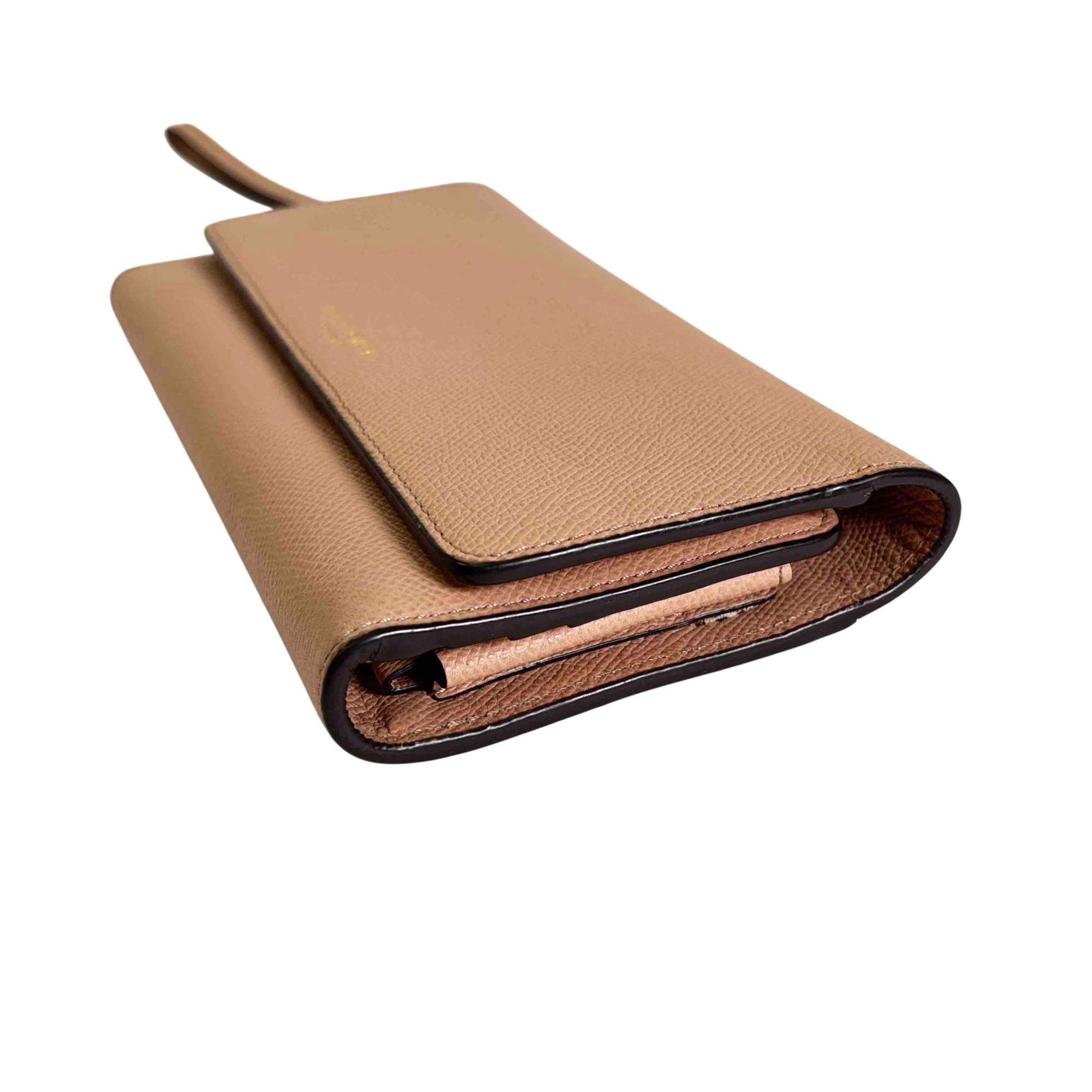Henri Bendel Wristlet Wallet