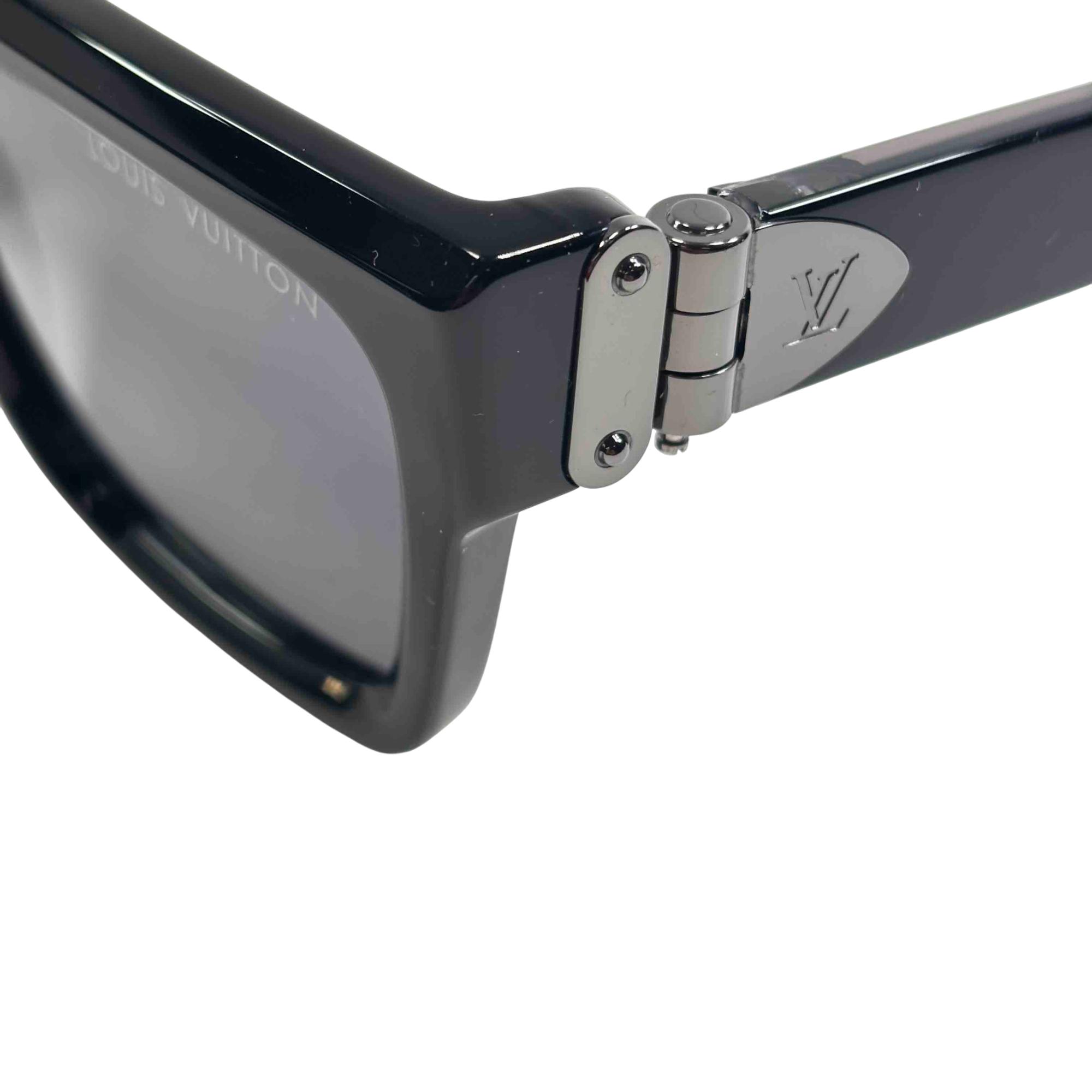 Louis Vuitton Z2088W Legacy Square Sunglasses