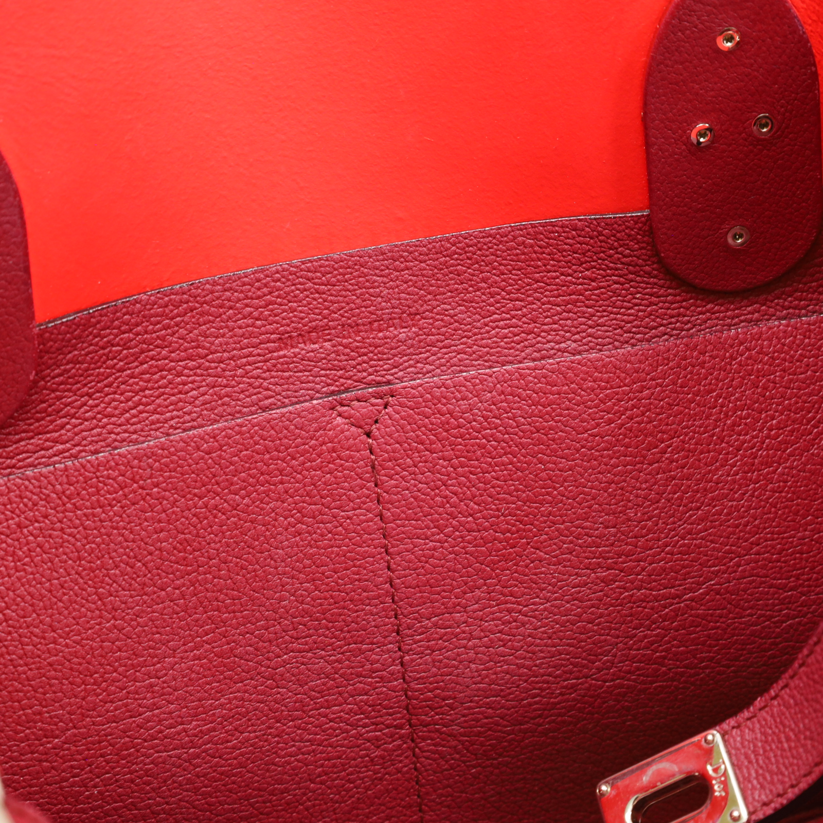 Christian Dior Supple Open Bar Grained Leather Tote Bag - Burgundy