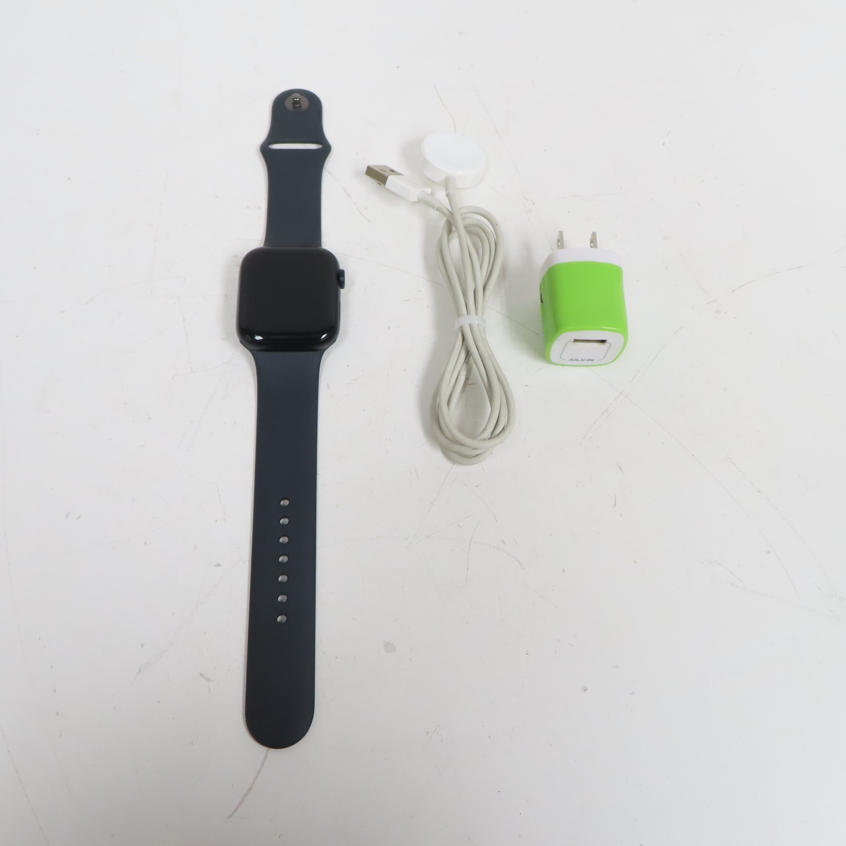 Apple Watch Series 8 45mm Midnight - Smart Watches