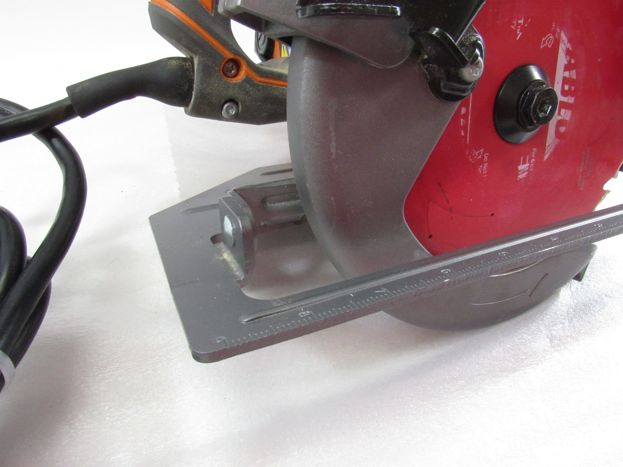 Ridgid R3205VN 15 Amp 7-1/4 in. Circular Saw