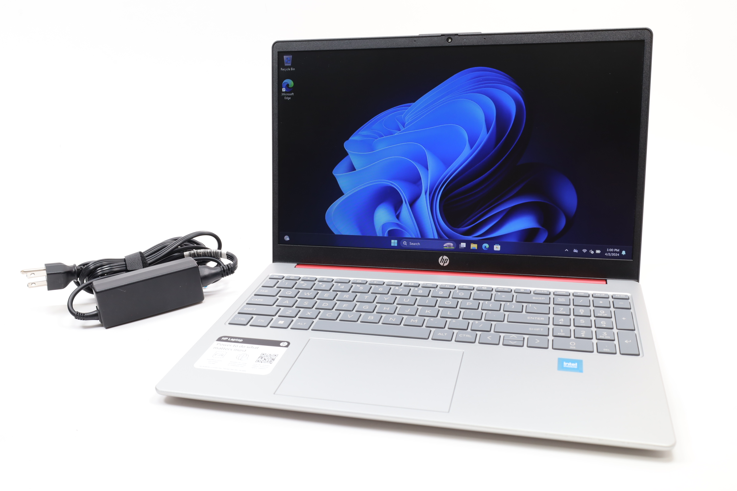 HP 15-FD0083WM Intel N200 1GHz 4GB RAM 128GB SSD Laptop Red