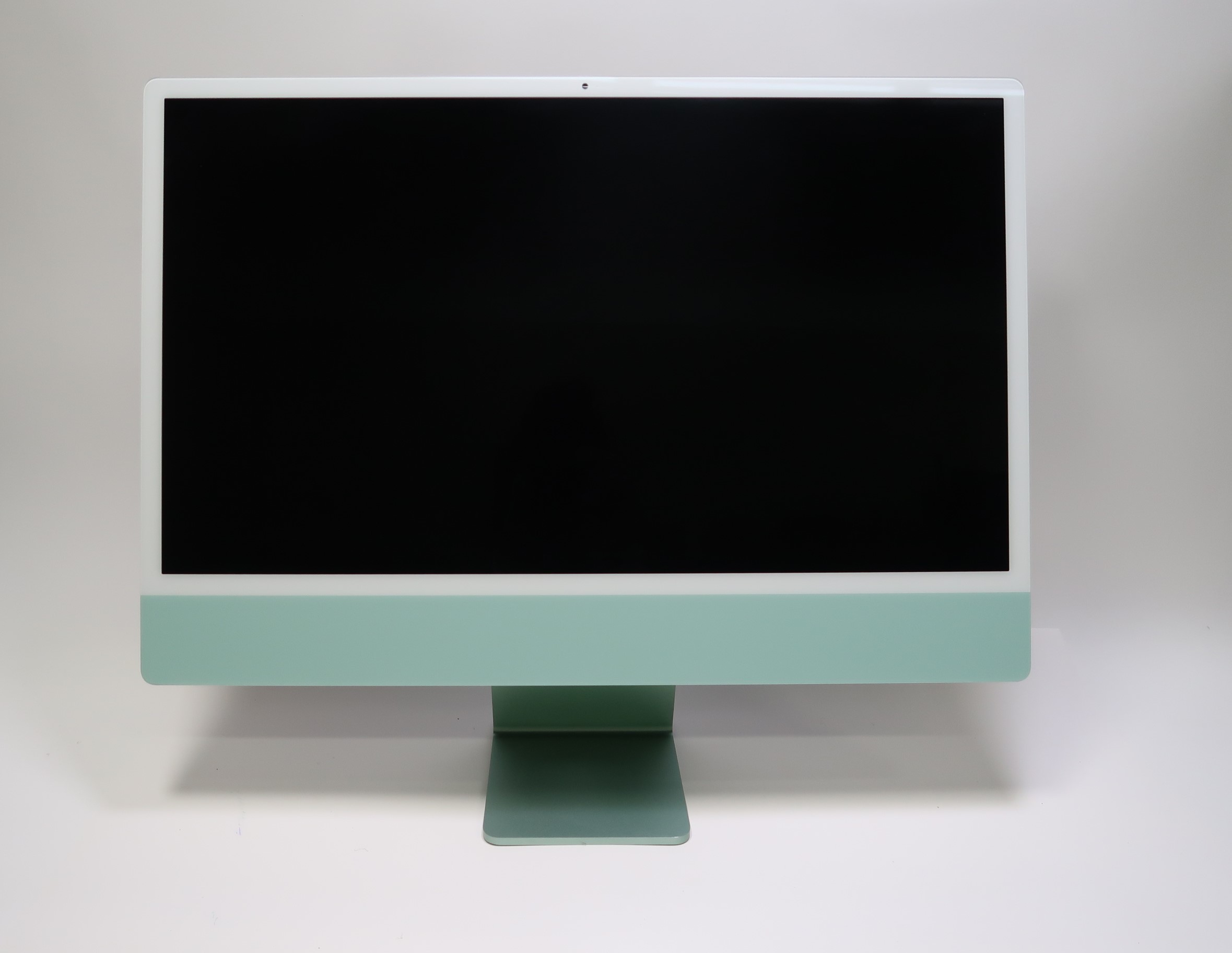 Apple iMac A2438 (2021) macOS M1 (8 core) 3.2 GHz 8GB RAM