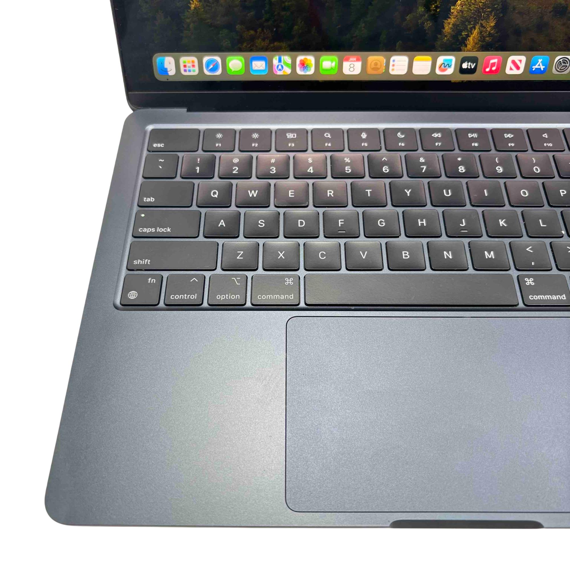 Apple MacBook Air 2024 MRXV3LL/A M3 Chip 4.05GHz 8GB RAM Apple MacBook Air 2024 MRXV3LL/A M3 Chip 4.05GHz 8GB RAM
