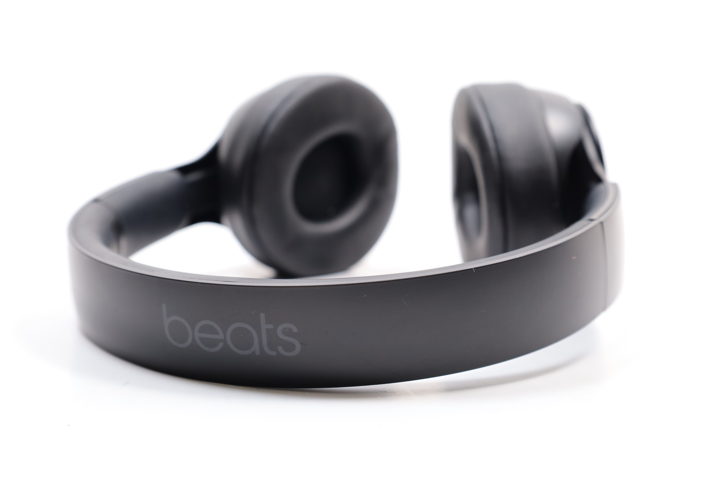 Beats by Dr Dre SOLO PRO BLACK 【公式通販】