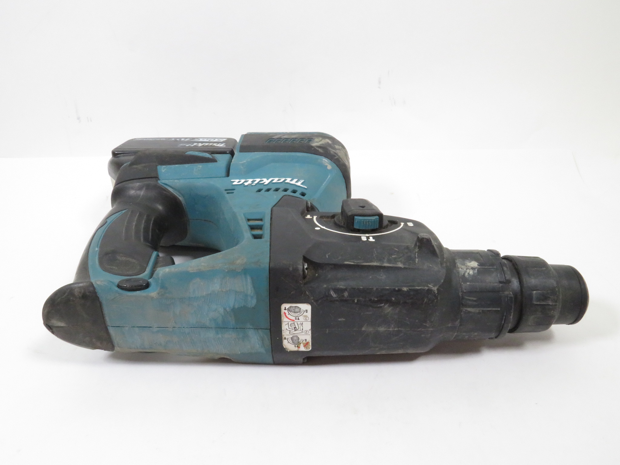 Makita XRH01 18V 1" Brushless Cordless Rotary Hammer