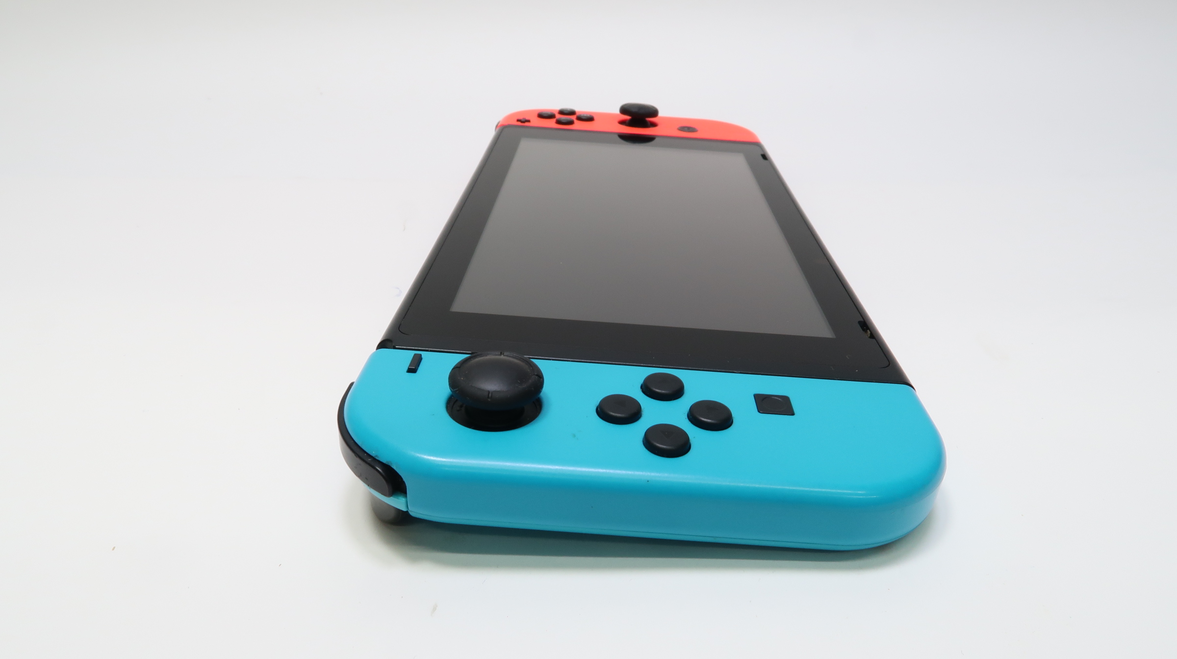 Nintendo Switch HAC-001(-01) 32GB Video Game System Switch