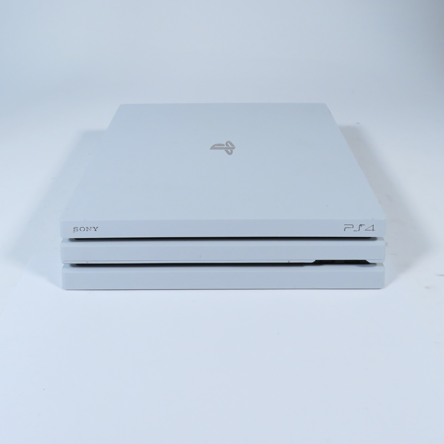 Sony PlayStation 4 Pro CUH-7015B 1TB HDD White Body Home Video 