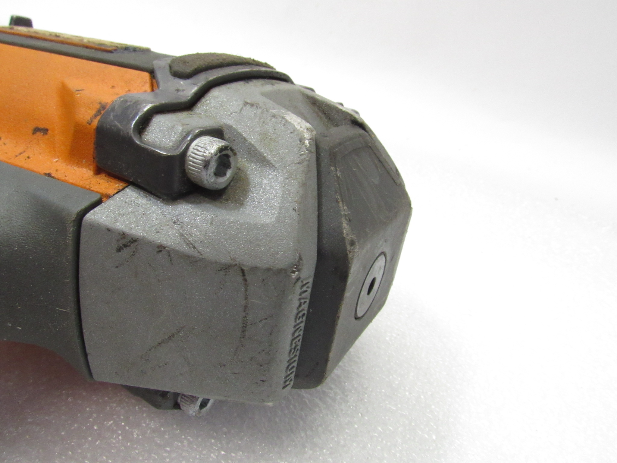 Ridgid R175RNF Pneumatic 15 Deg. 13/4 in. Coil Roofing Nailer