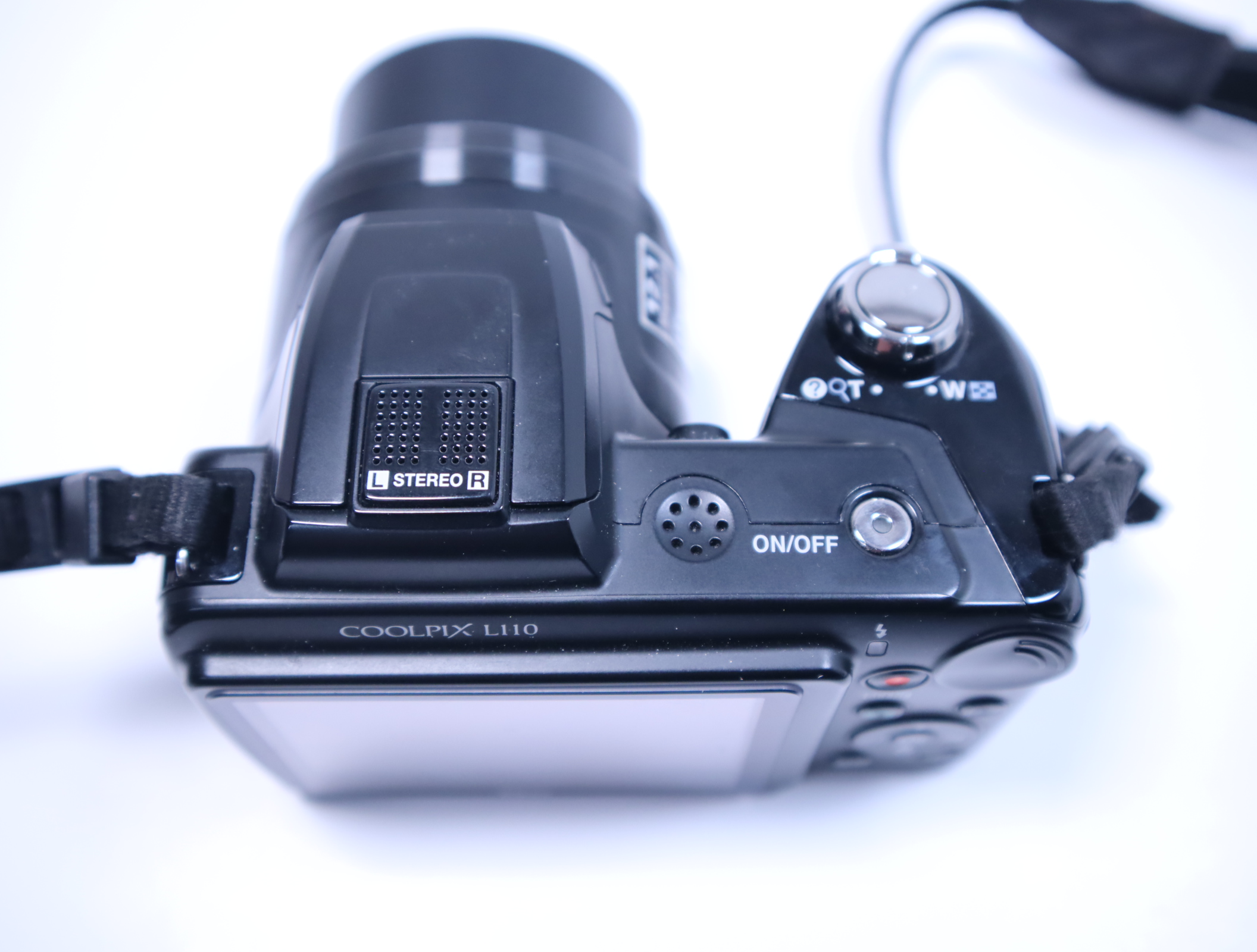 Nikon Coolpix L110 Digital Camera 12.1 MP 15x Zoom 3" Display