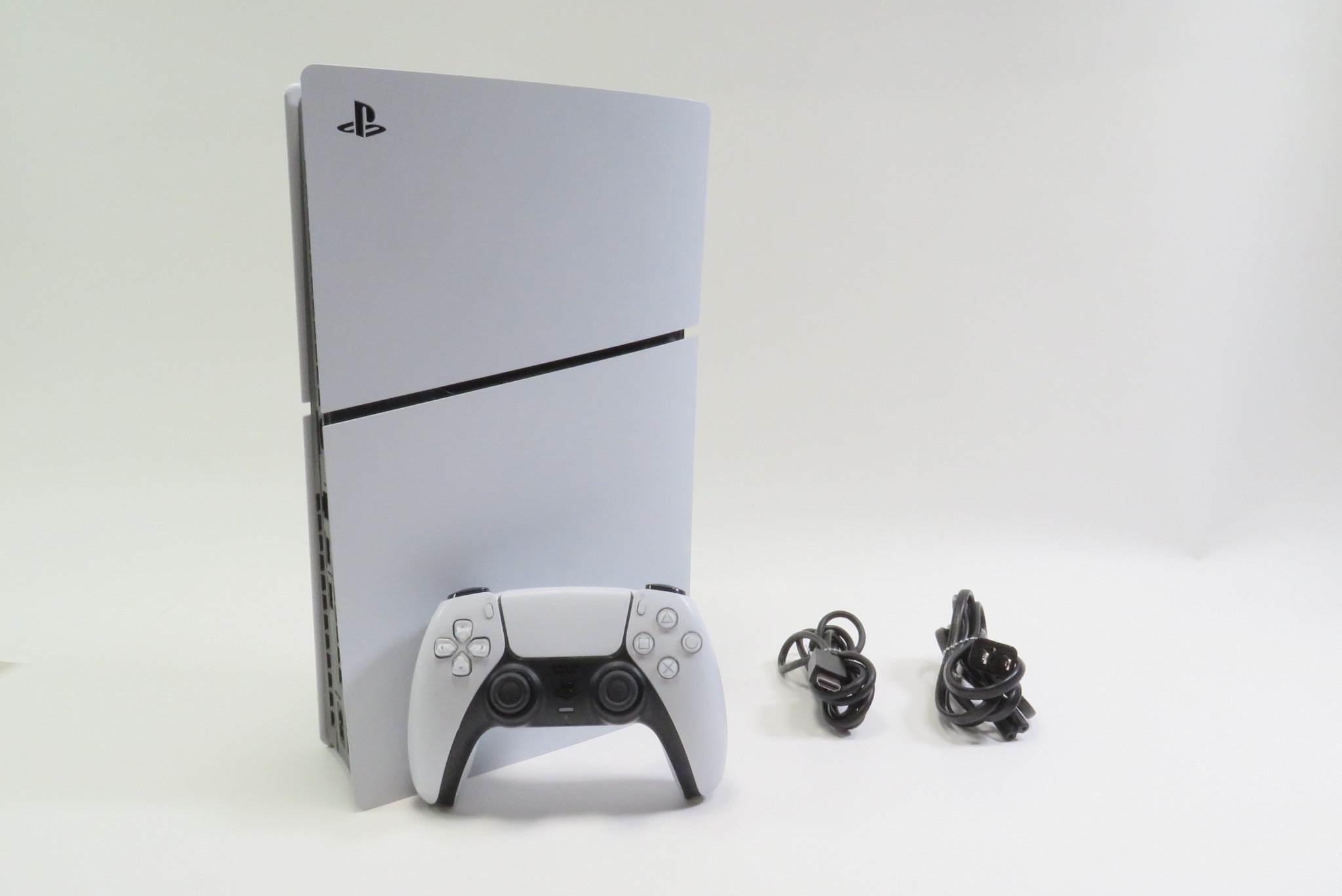 Sony PlayStation 5 Slim CFI-2015 Video Game Console 9436