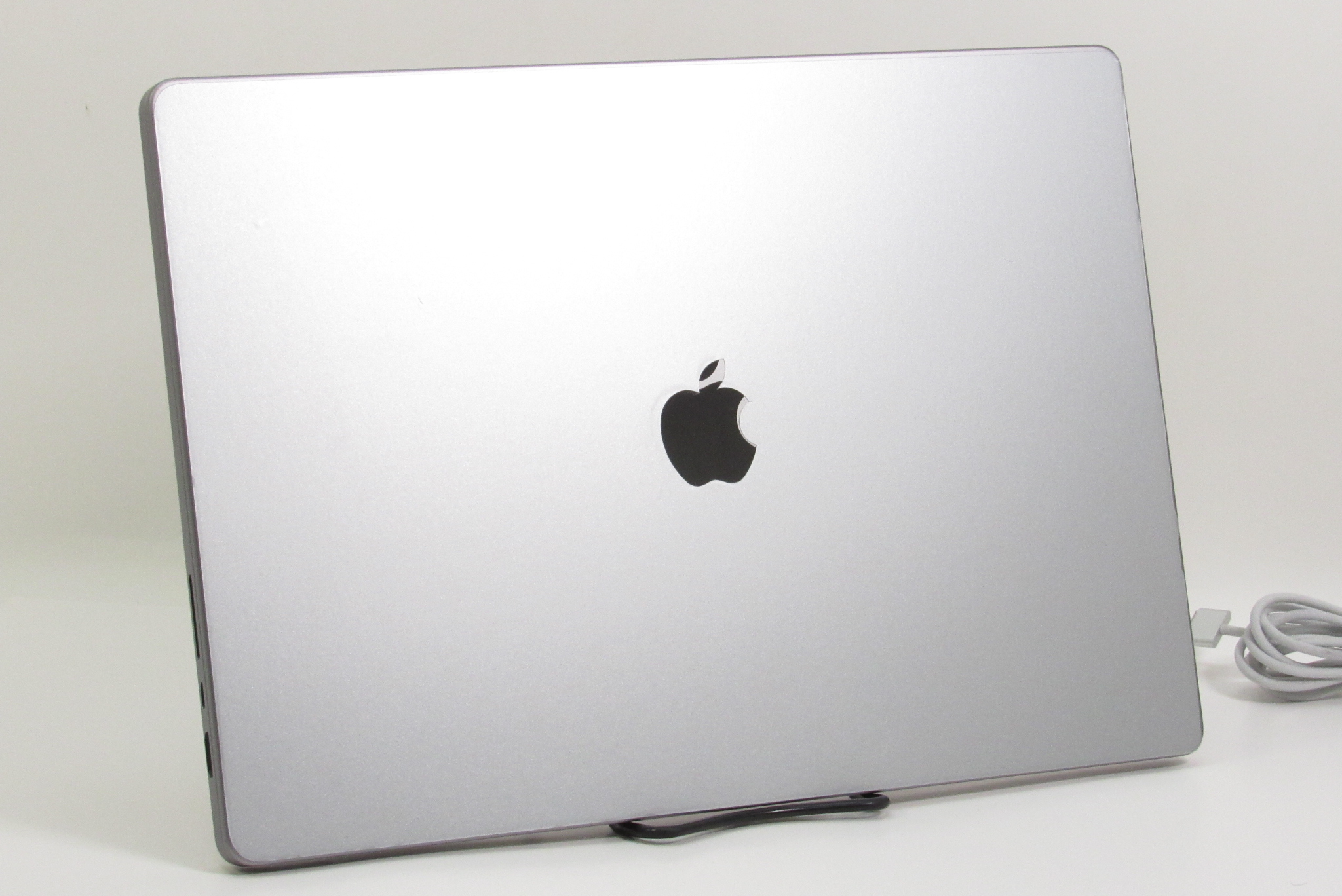 Apple MacBook Pro 2021 MK1H3LL/A M1 Max 3.2GHz 32GB RAM 1TB SSD