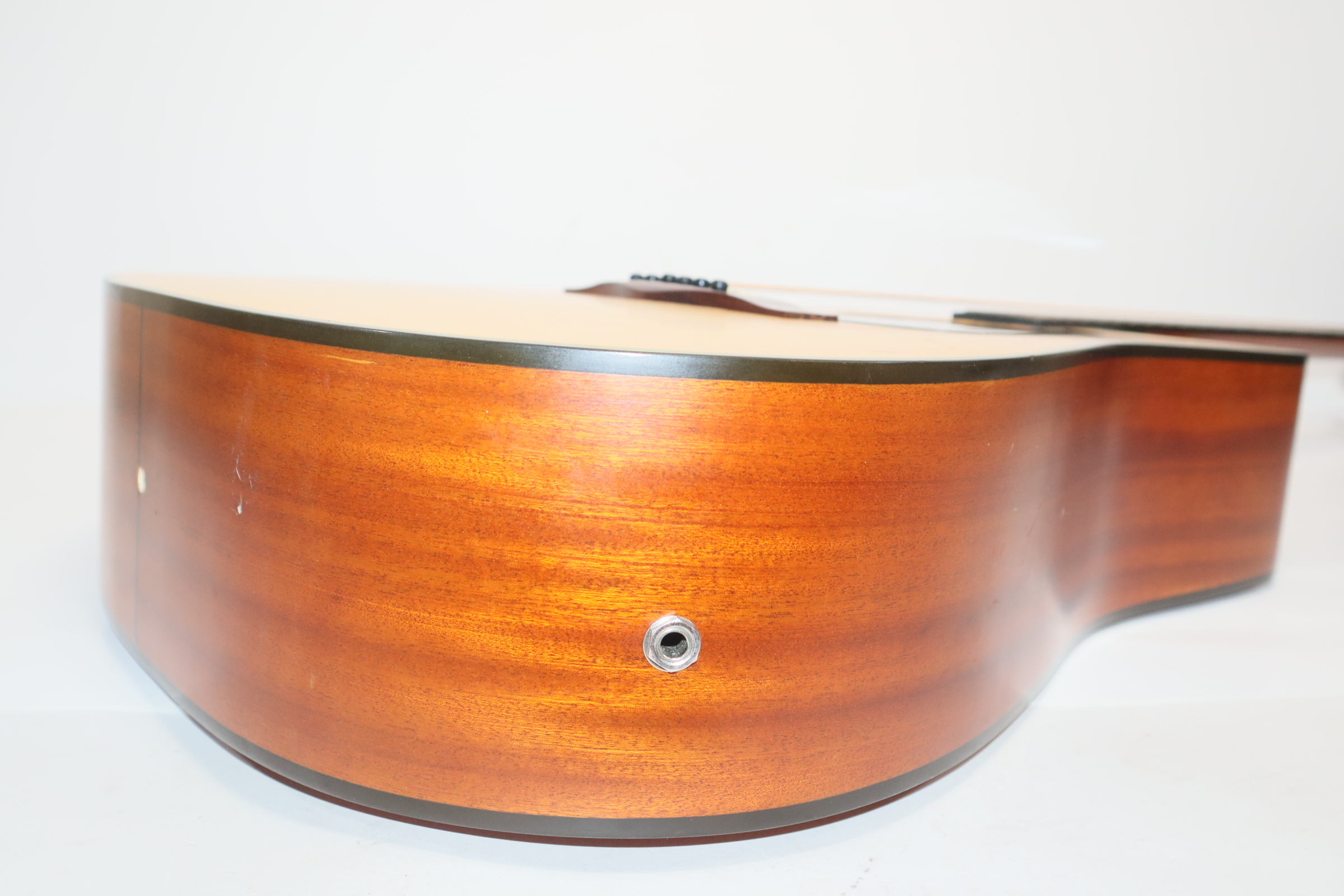 Fender DG10CE NS Natural & Tan Korean 6String AcousticElectric Guitar