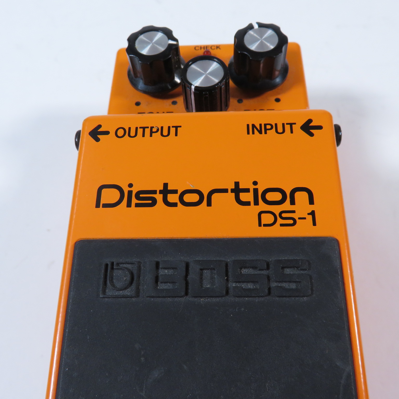 Boss Distortion DS-1 Level and Tone Controls Three-Control Guitar ...