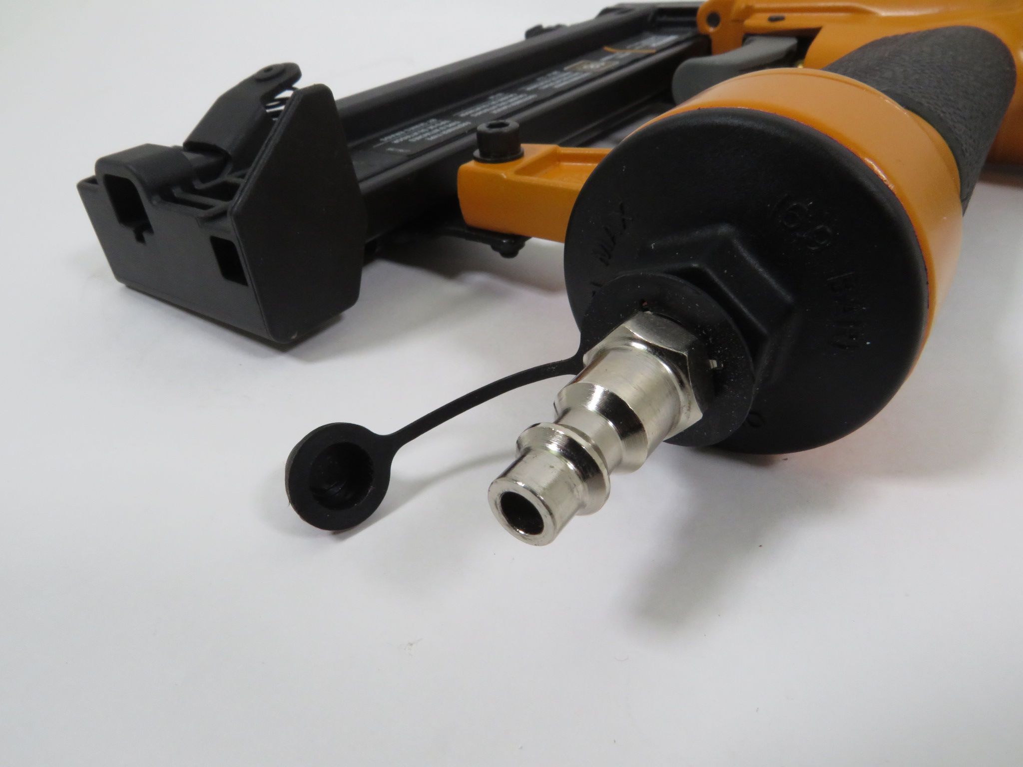 Bostitch SB1850BN 18Ga Brad Nailer