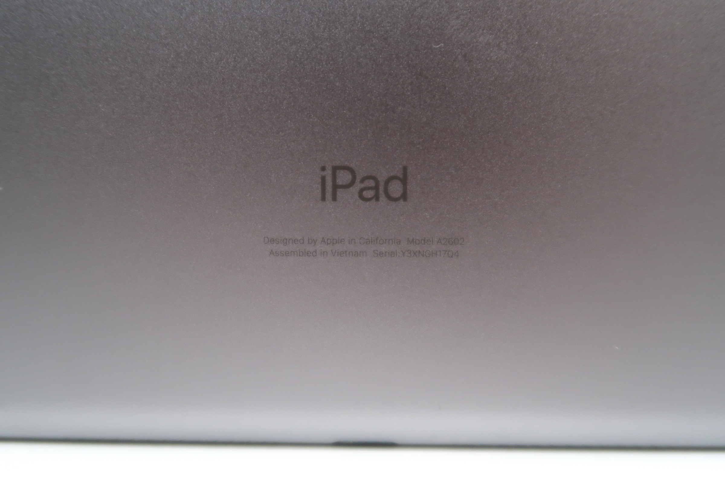 Apple MK2KLL/A 10.2 Apple MK2KLL/A 10.2