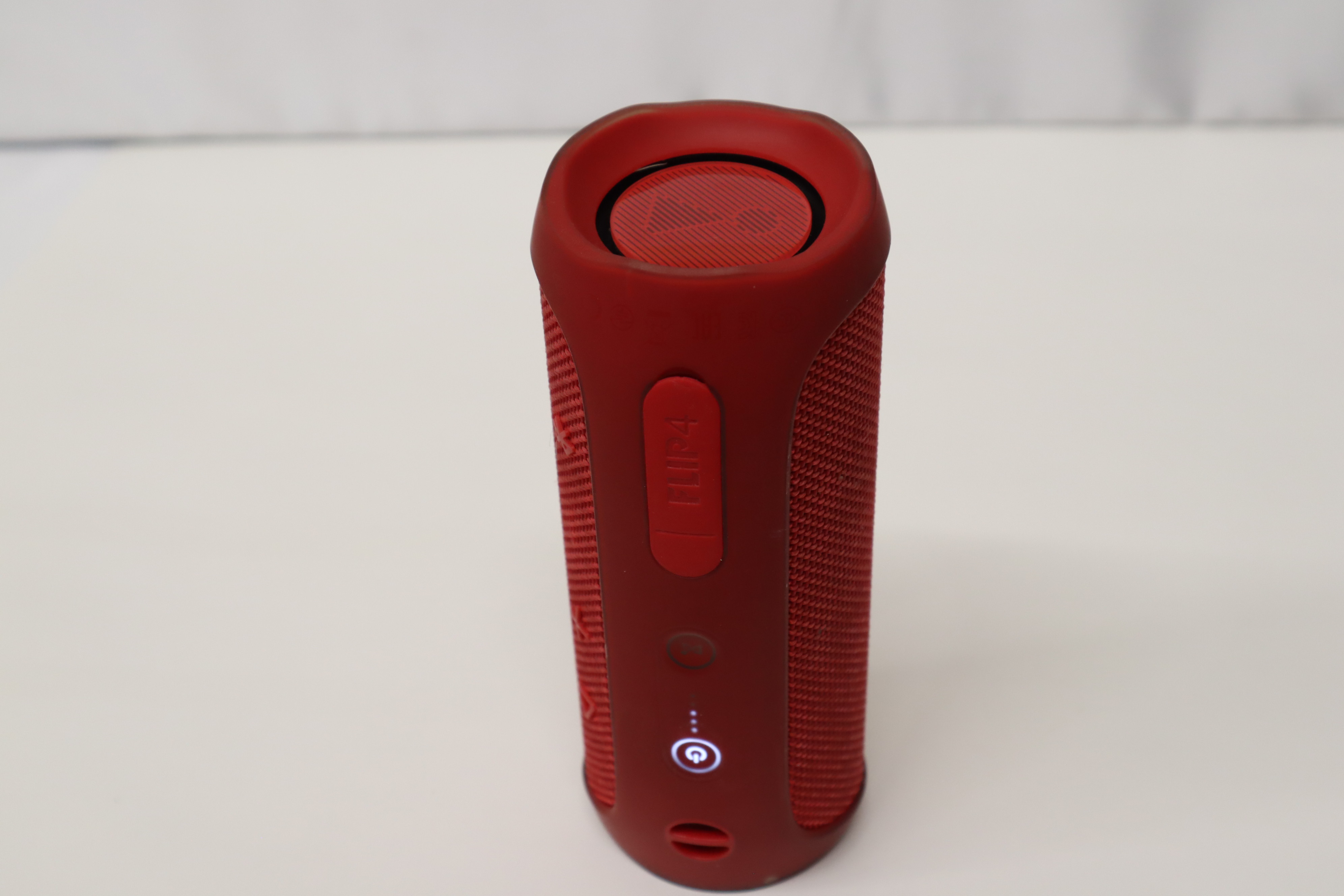 JBL Flip 4 IPX7 Rated Waterproof Portable Durable Bluetooth Speaker 0006