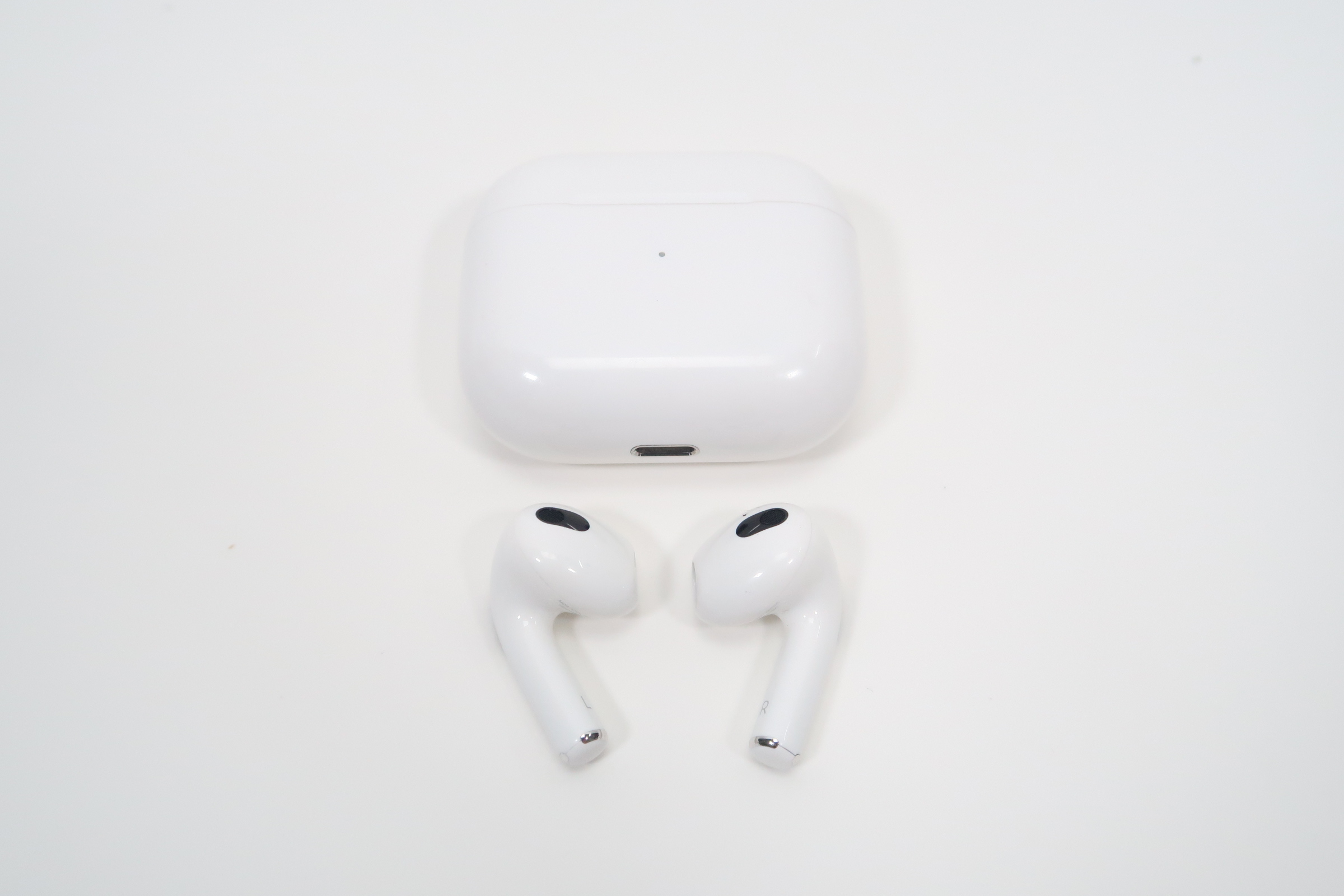 Apple AirPods MME73AM/A In Ear Headphones (3rd Gen) - 8753