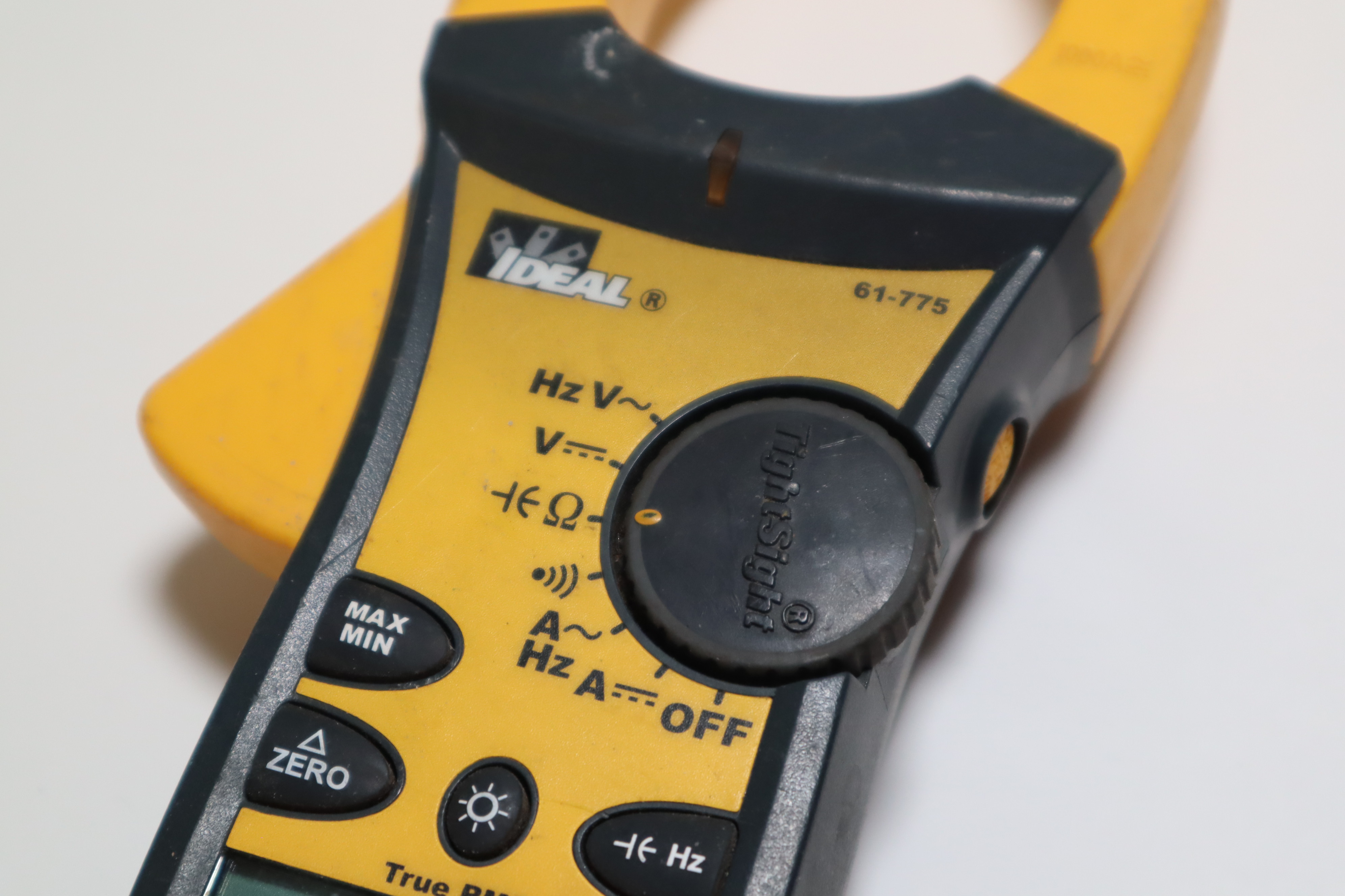 Ideal 61775 1000A AC/DC TRMS TightSight Clamp Meter See Condition 5269