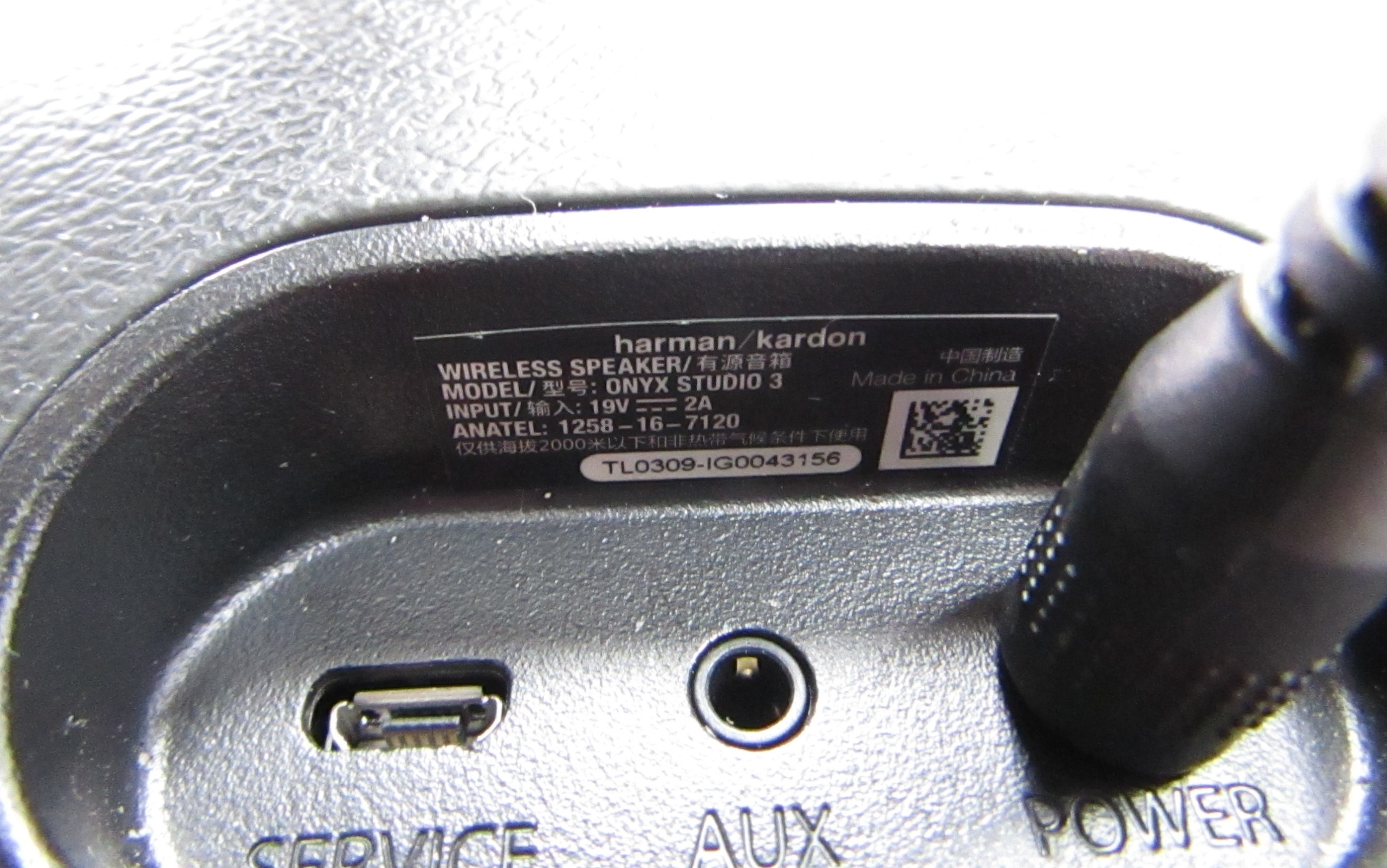 Harman Kardon Onyx Studio Usb Port Harman/Kardon Onyx Studio