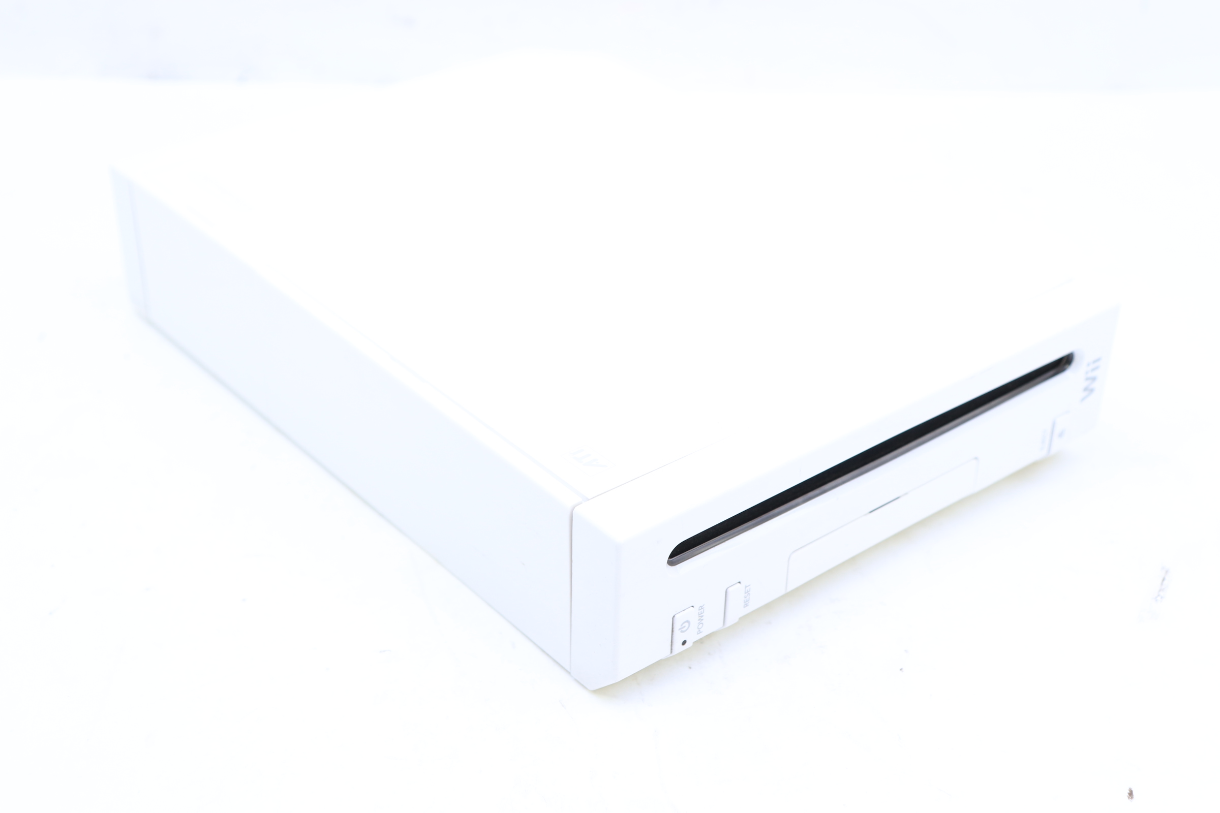 Nintendo Wii RVL-001 512MB White Body Home Video Gaming Console - 4461