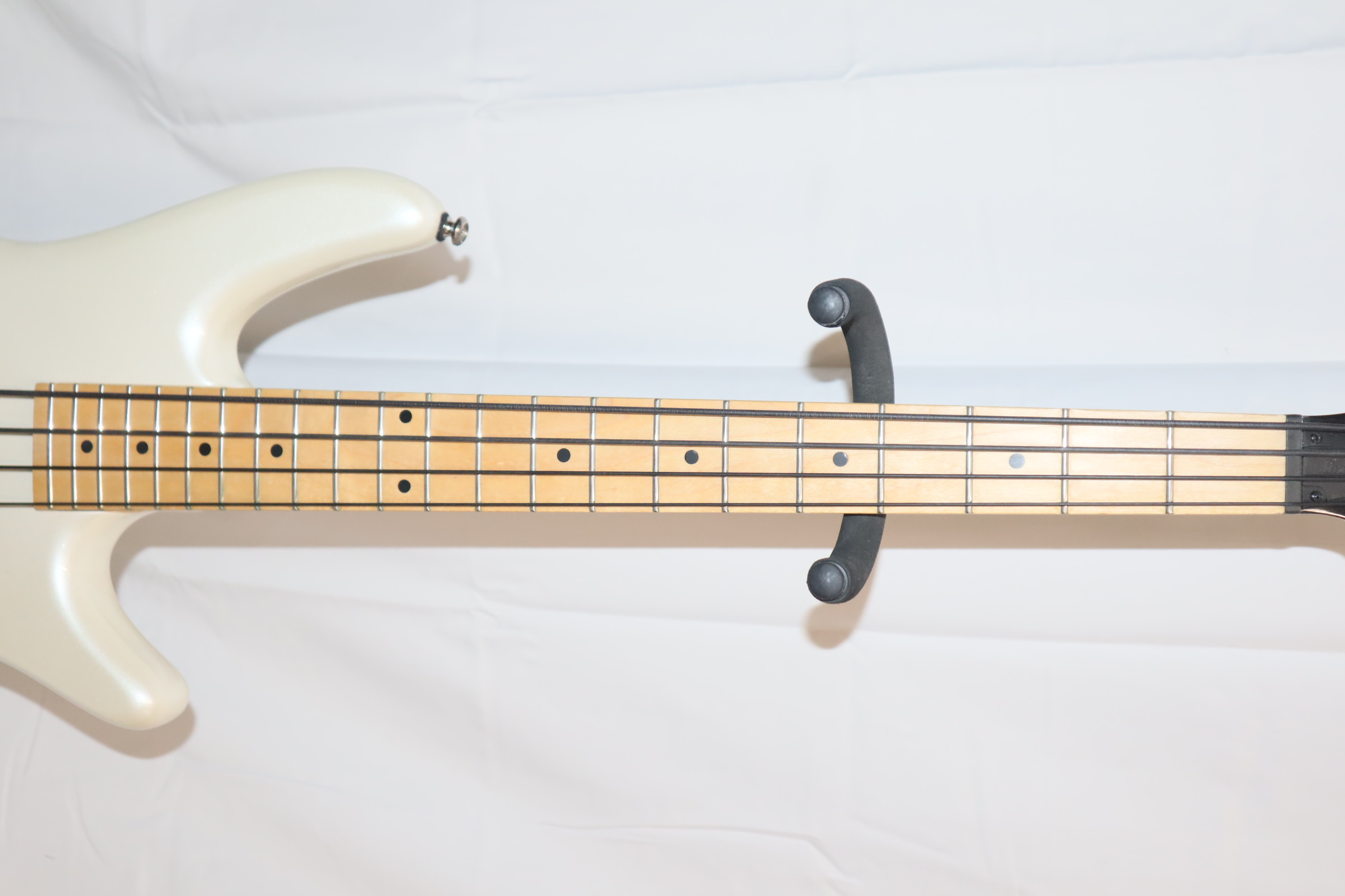 Gio Ibanez Soundgear GSRM20M MIKRO Pearl White 4-String Electric
