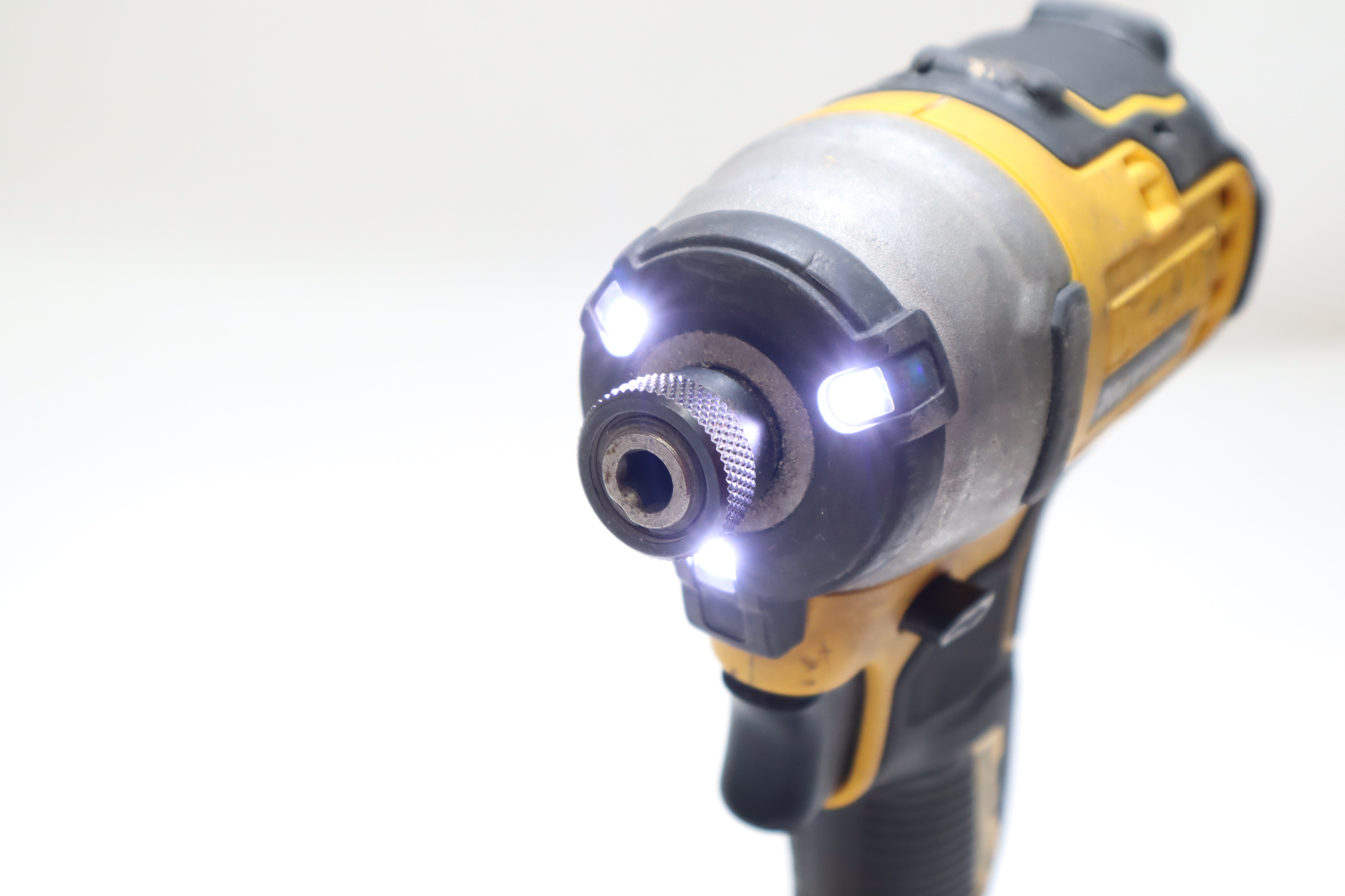 DeWalt DCF809 20V 1/4" Impact Driver 3250 RPM Cordless Tool 7932