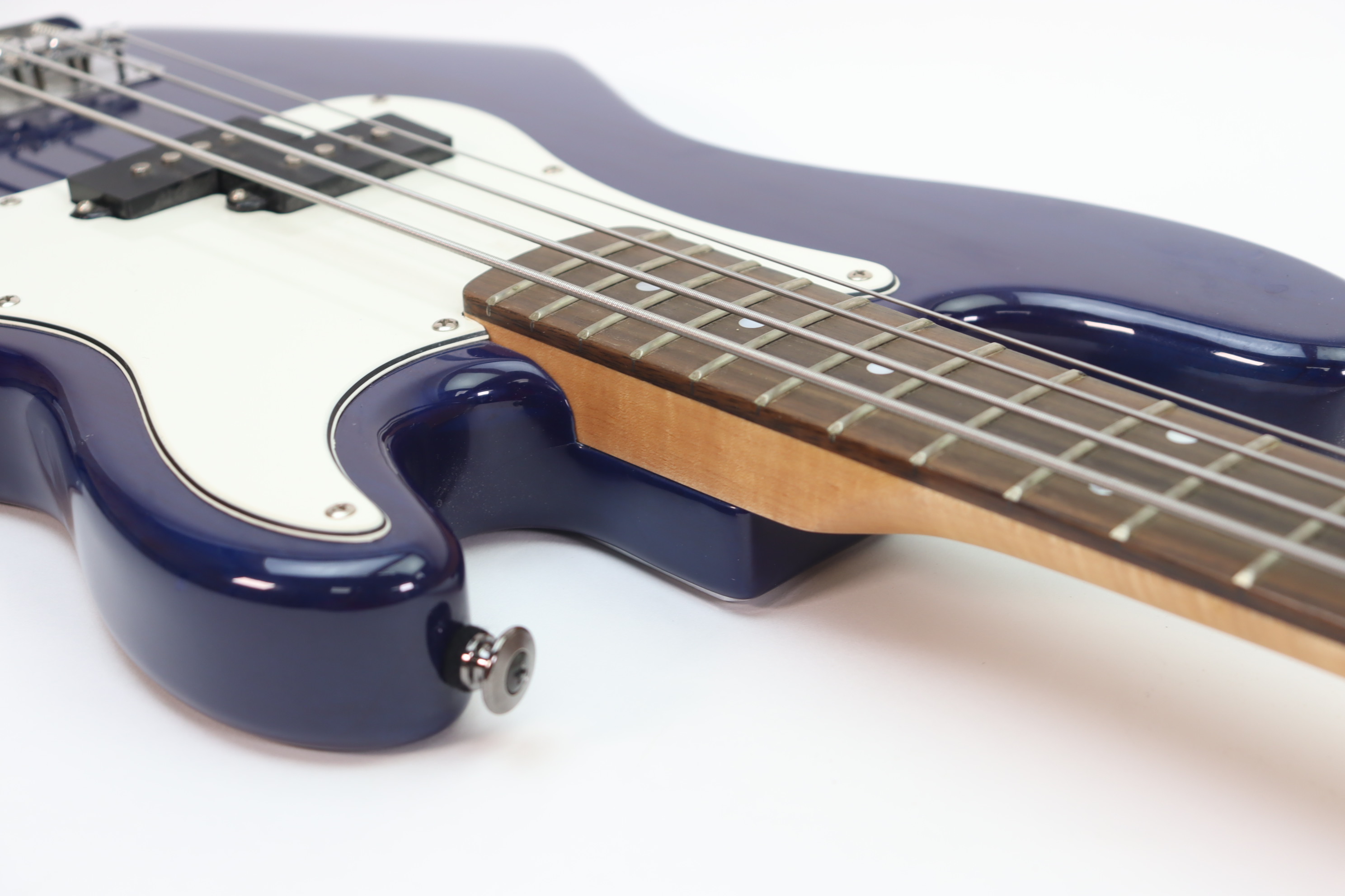 バスマニア BASS-AW-003 MIXdesign Ｌ Johnson By Axl P Bass Style 4-String - Trans Blue