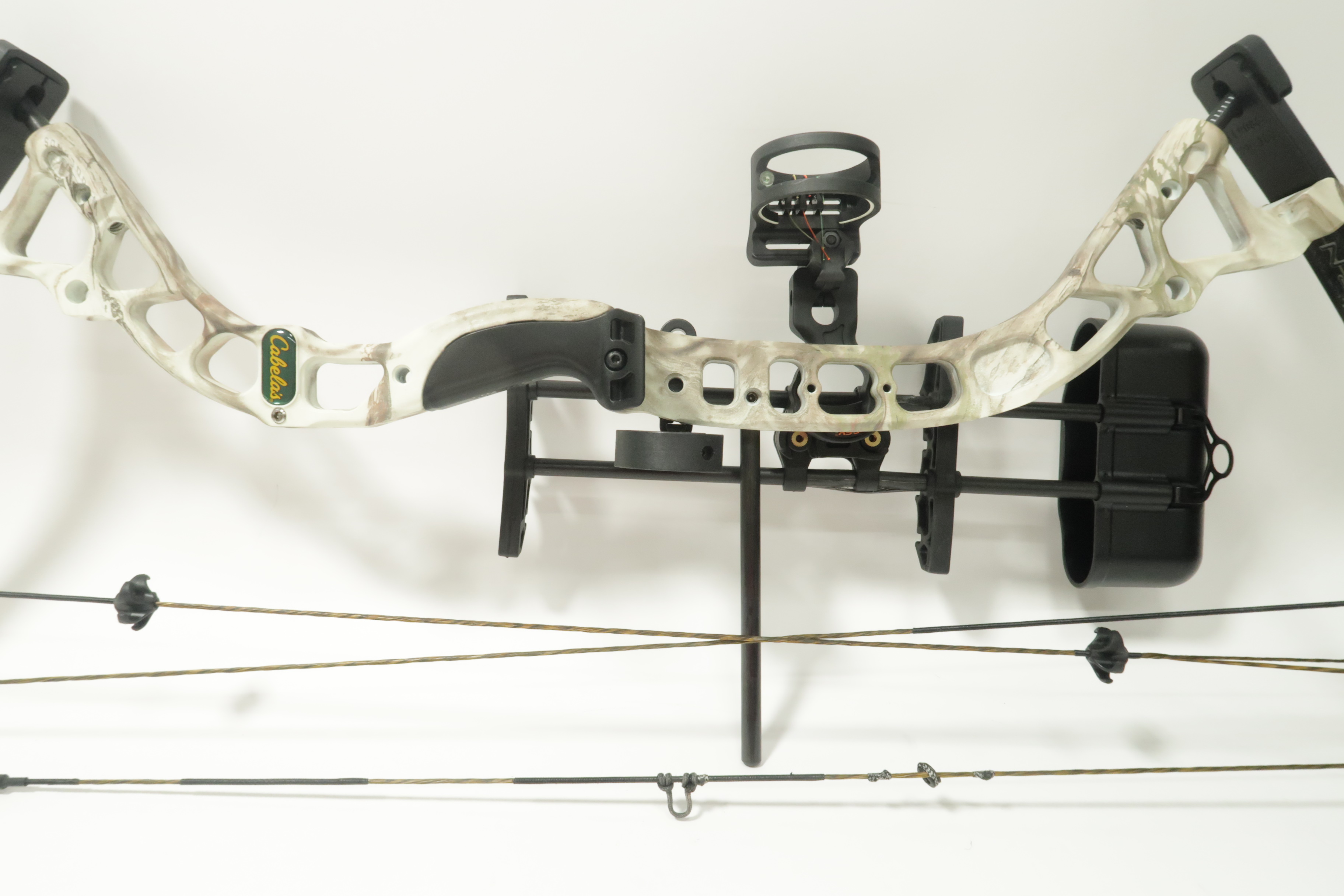 Cabela's by Bowtech Instigator Compound Bow