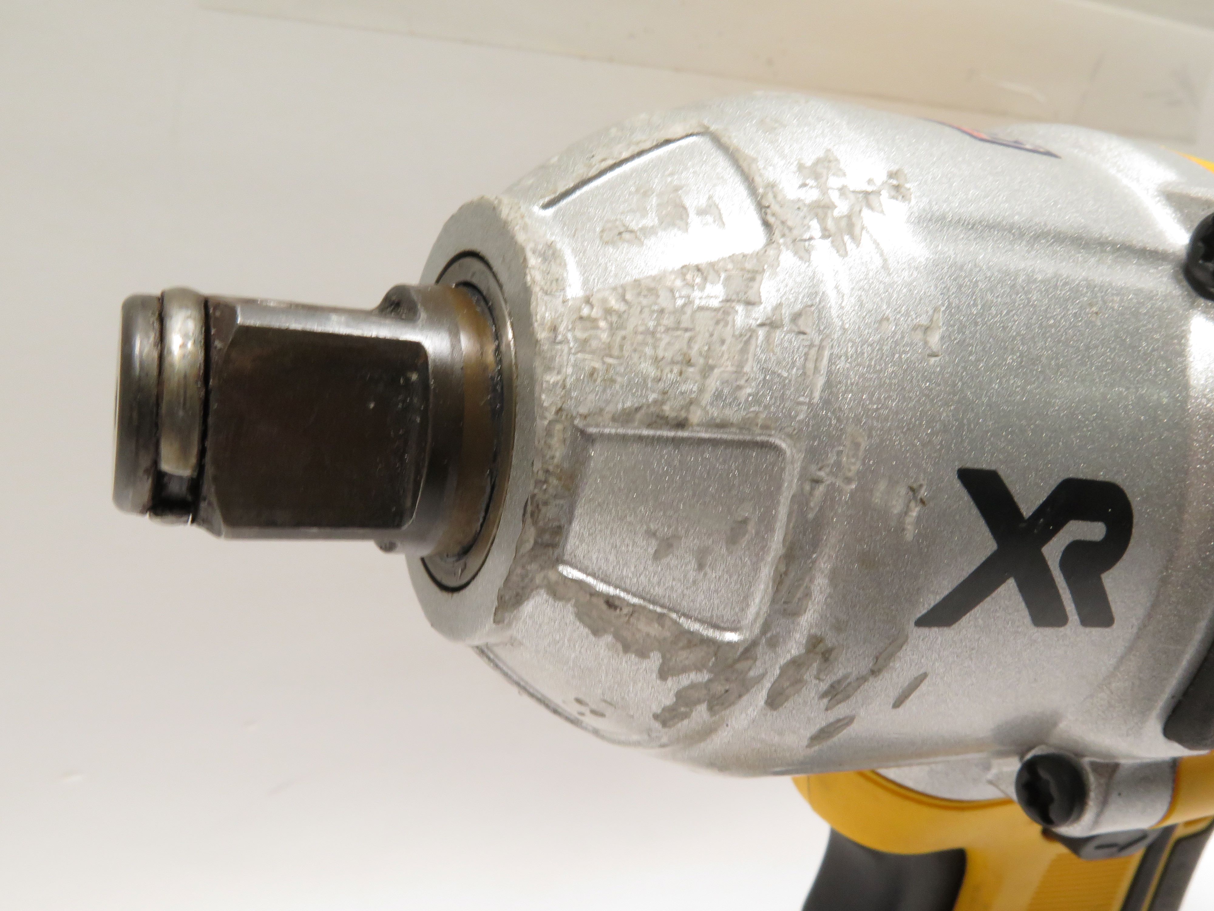 DeWalt DCF897 20V XR Cordless Brushless 3/4 in. High Torque Impact