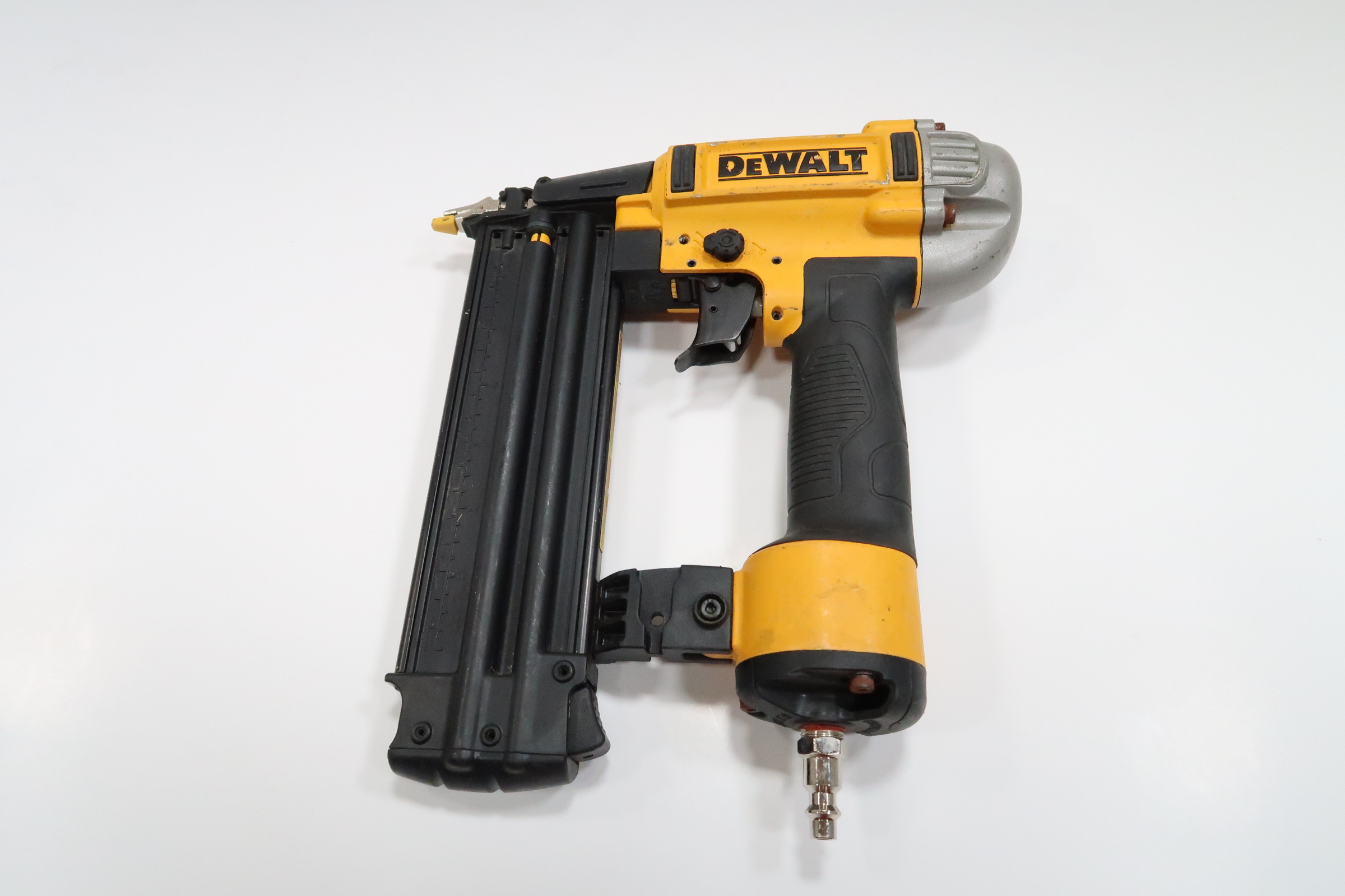 18-Gauge Pneumatic Corded Brad Nailer