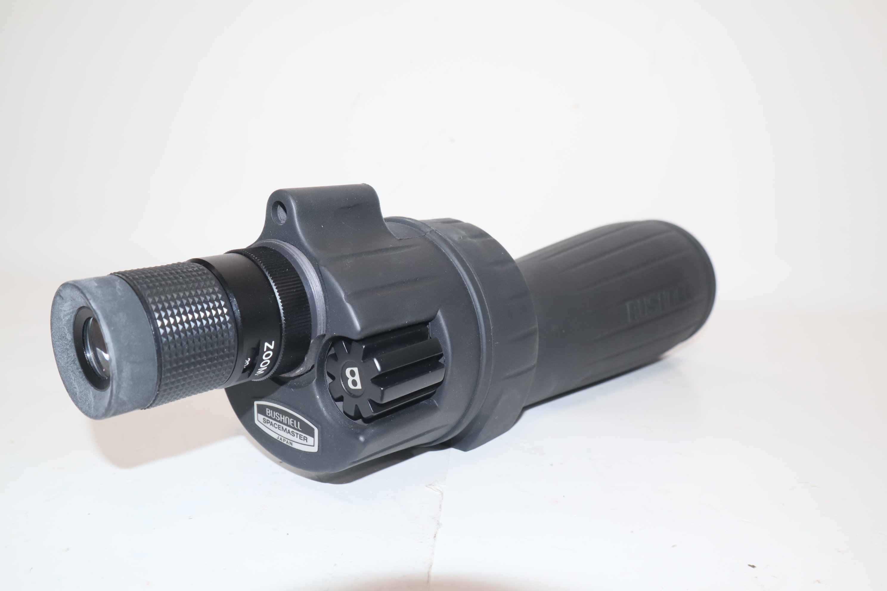 ファッション Bushnell 781818 Black Spacemaster 2.4 ルアー・フライ