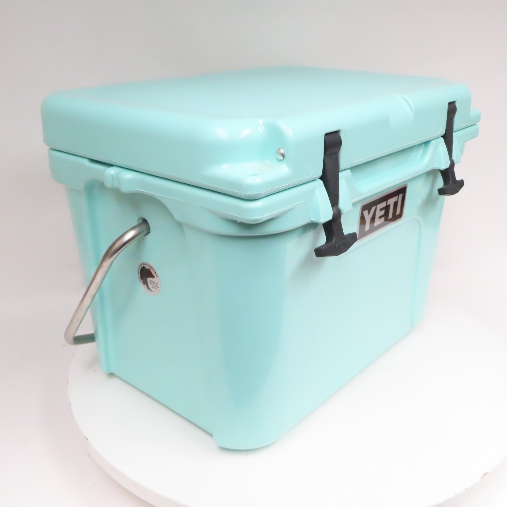 Yeti Tundra 20 Qt Yeti YETI Roadie 20 Limited Edition